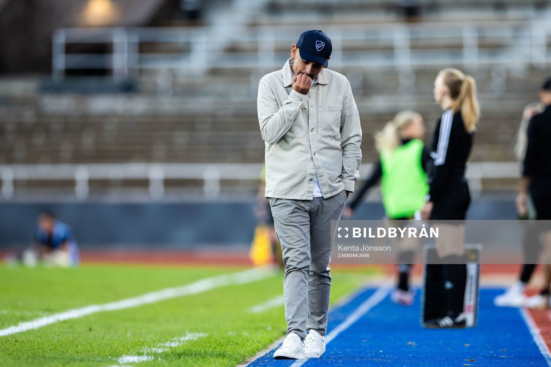 Djurgårdens tränare Marcelo Fernandez deppar