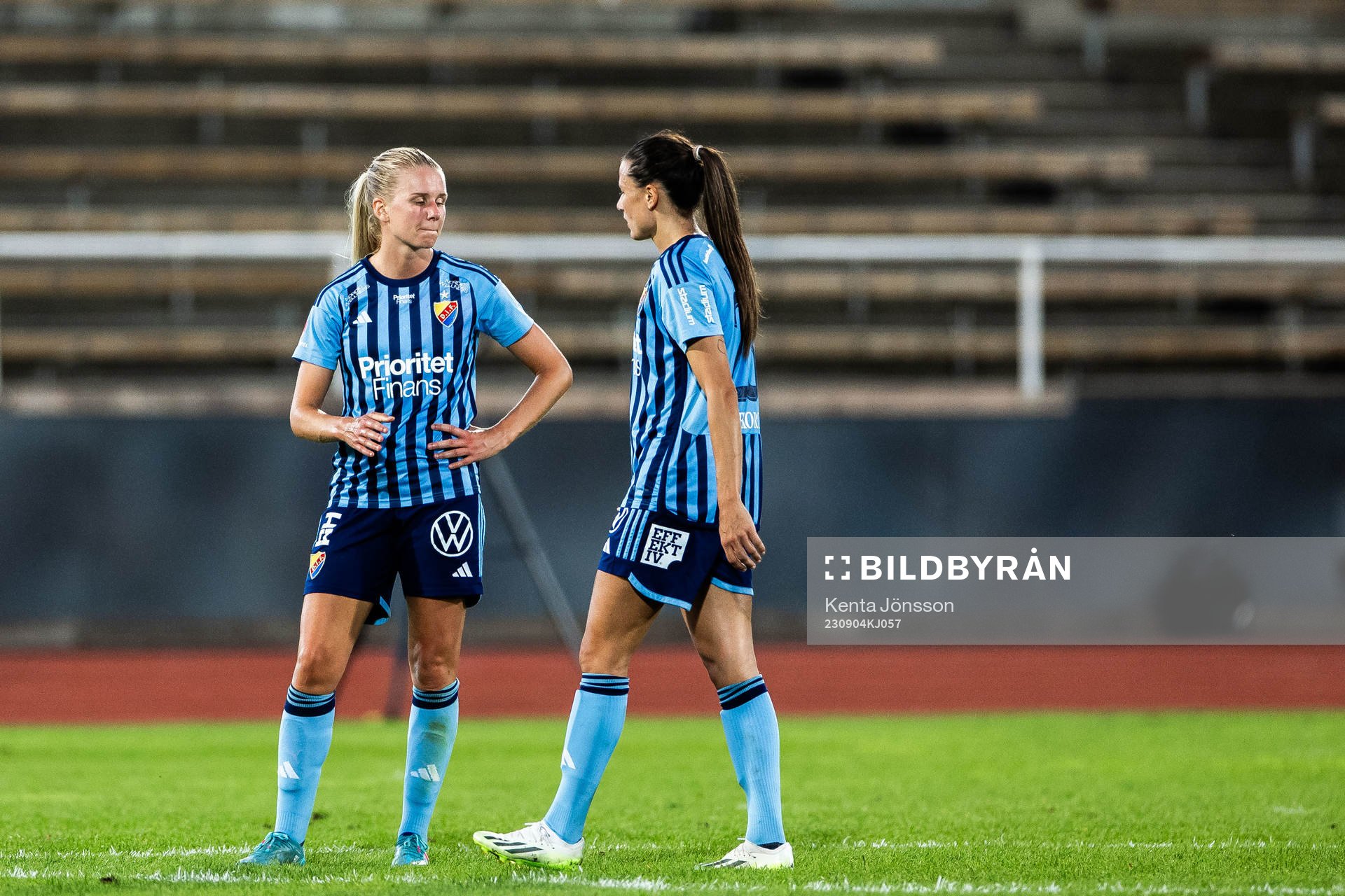 Djurgårdens Nellie Lilja och Beata Kollmats deppar