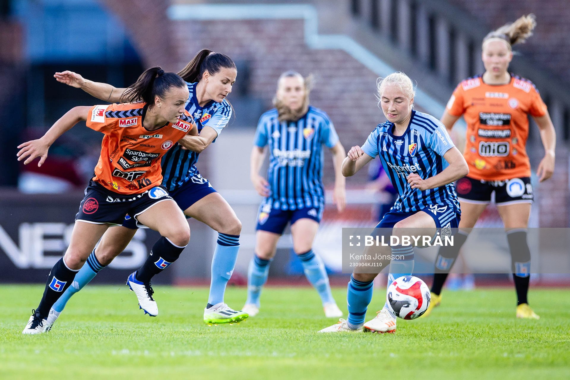 Djurgårdens Beata Kollmats och Stinalisa Johansson