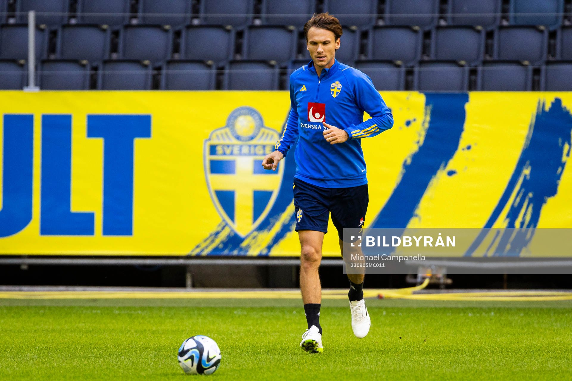 Albin Ekdal of Sweden