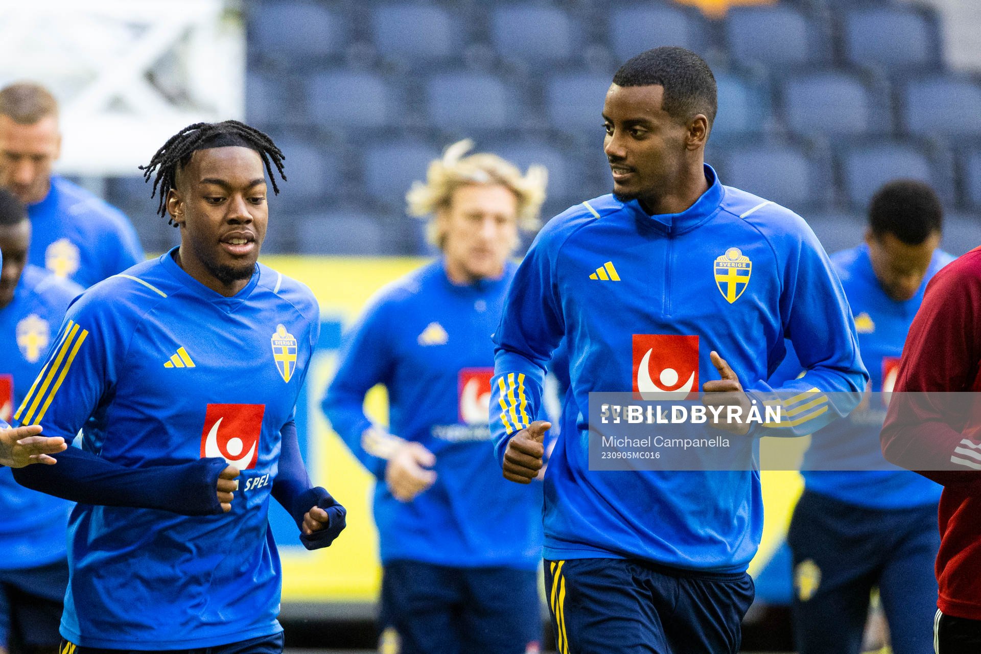 Anthony Elanga and Alexander Isak of Sweden