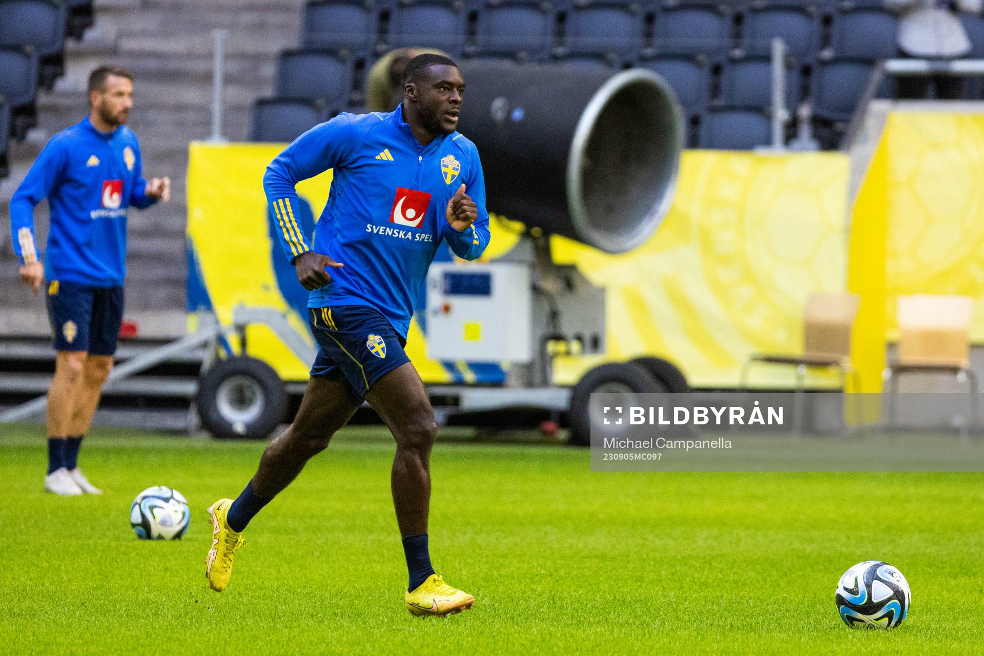 Ken Sema of Sweden