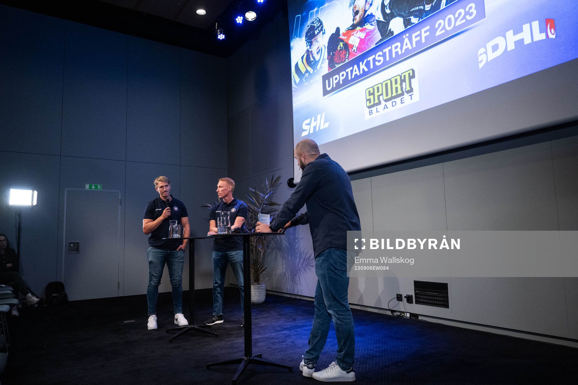 Växjö Lakers Emil Sylvegård och tränare Jörgen Jönsson