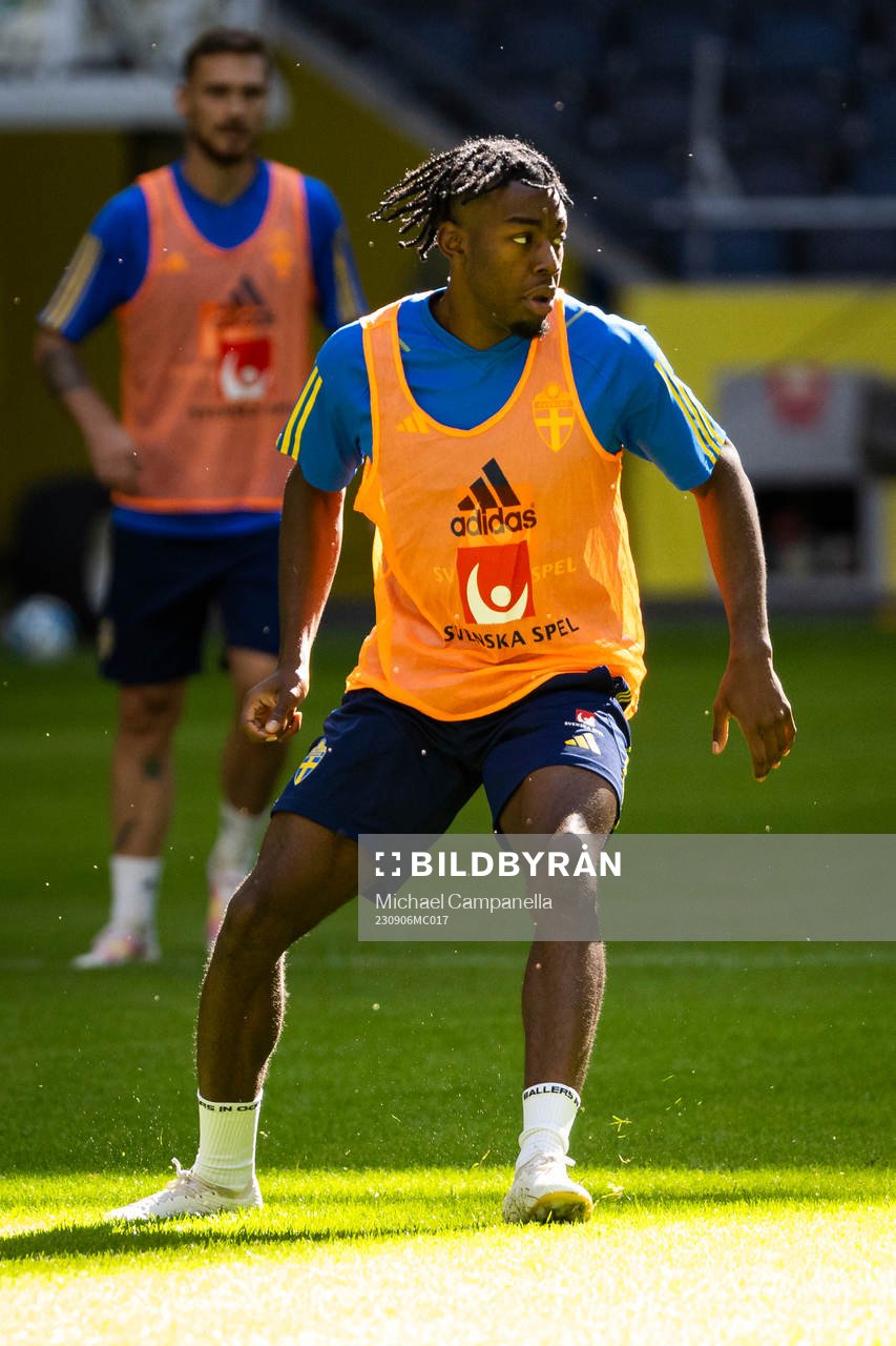 Anthony Elanga of Sweden