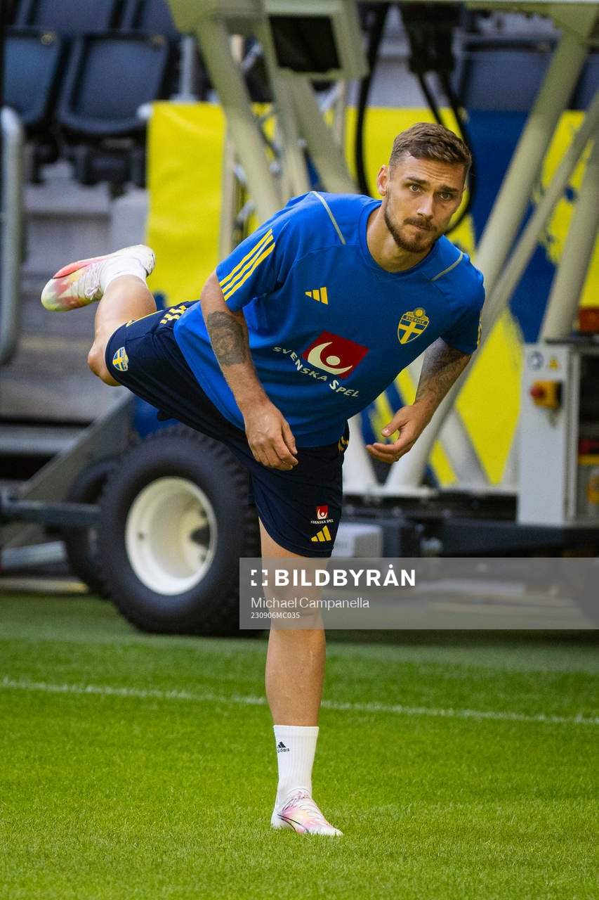 Linus Wahlqvist Egnell of Sweden