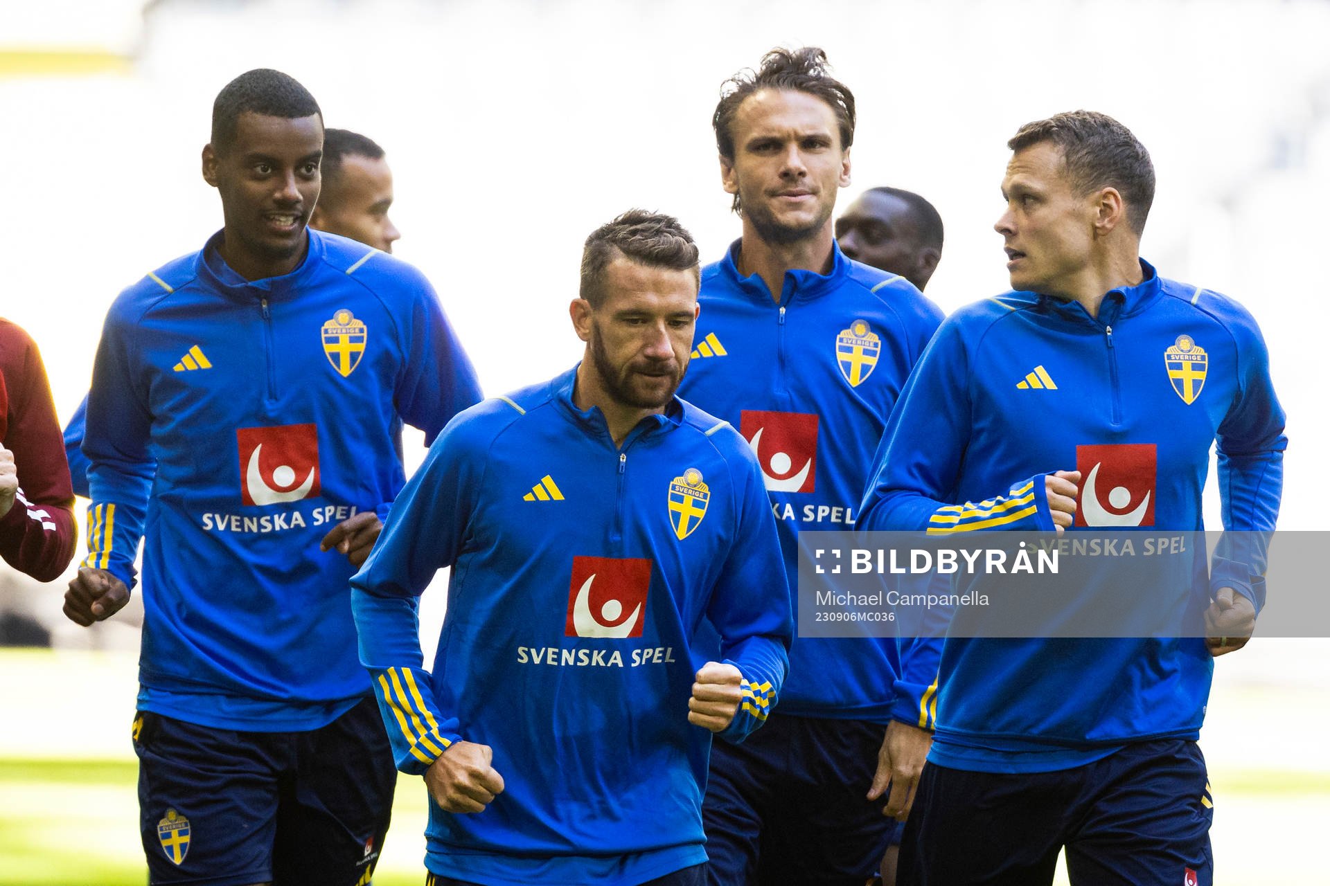 Alexander Isak, Albin Ekdal, and Viktor Claesson of Sweden