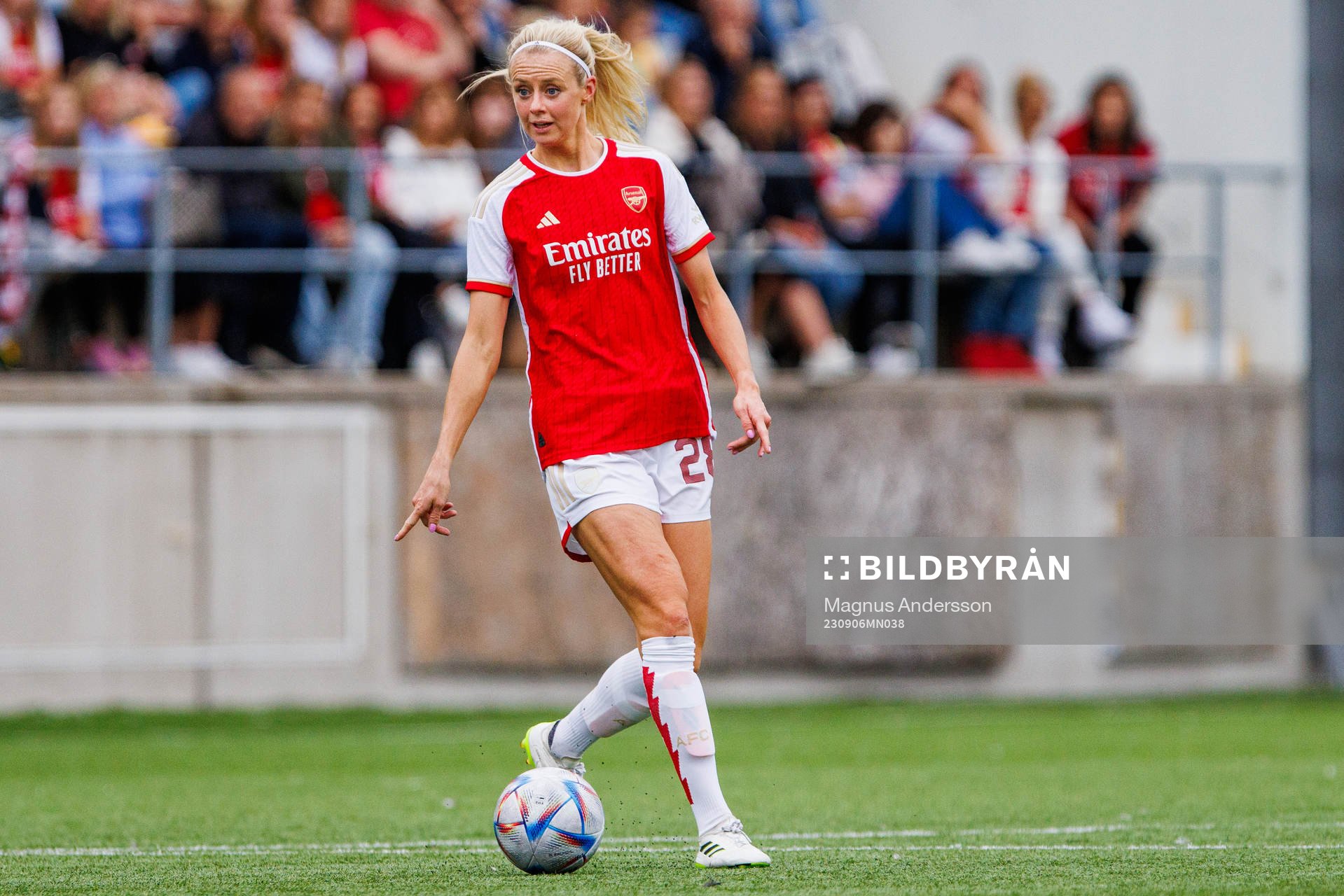 Arsenals Amanda Ilestedt during the UEFA Women’s Champions League round 1 semifinal match between Linköping and Arsenal on September 6, 2023 in Linköping.