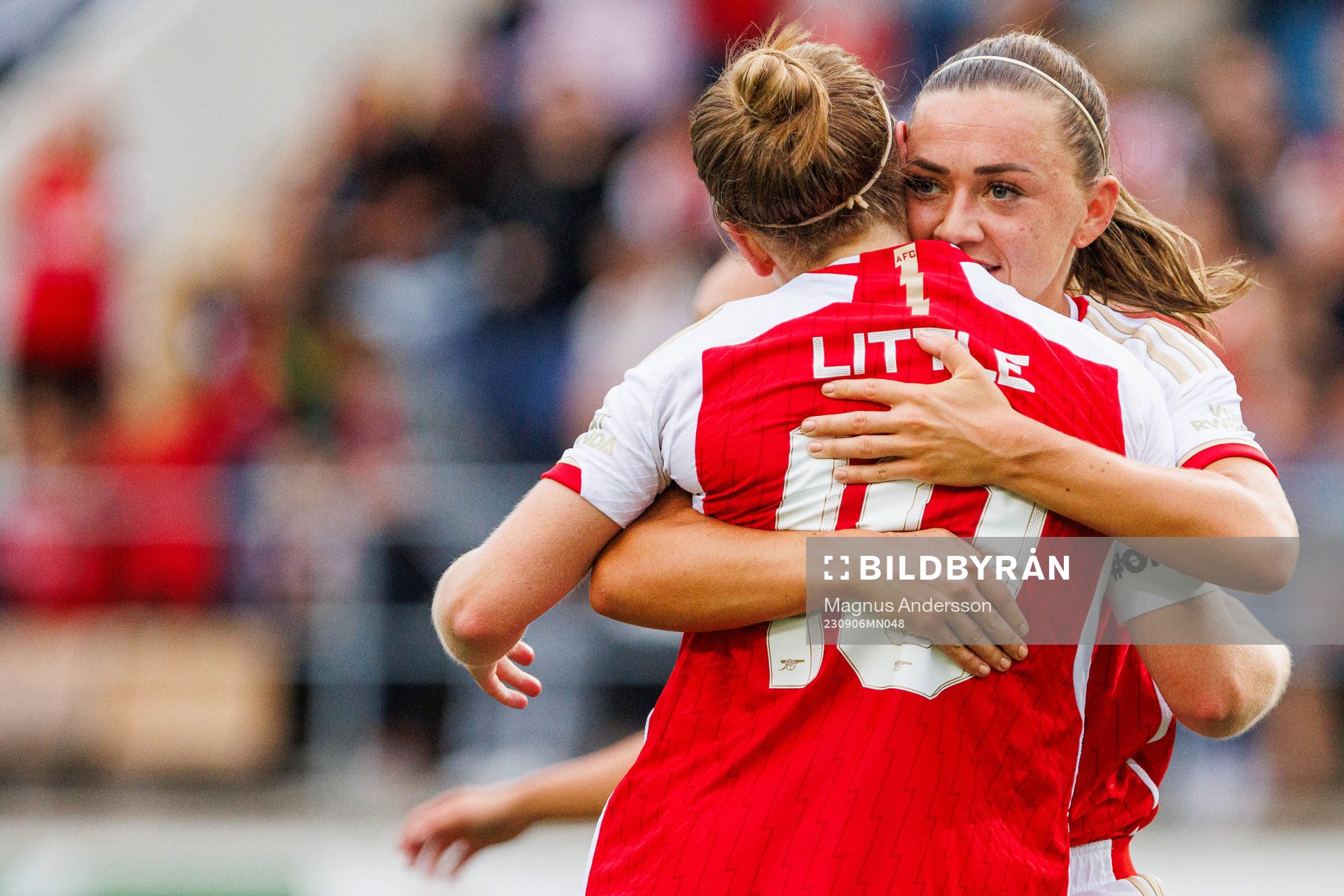 Arsenals Caitlin Foord is celebrated by Kim Little
