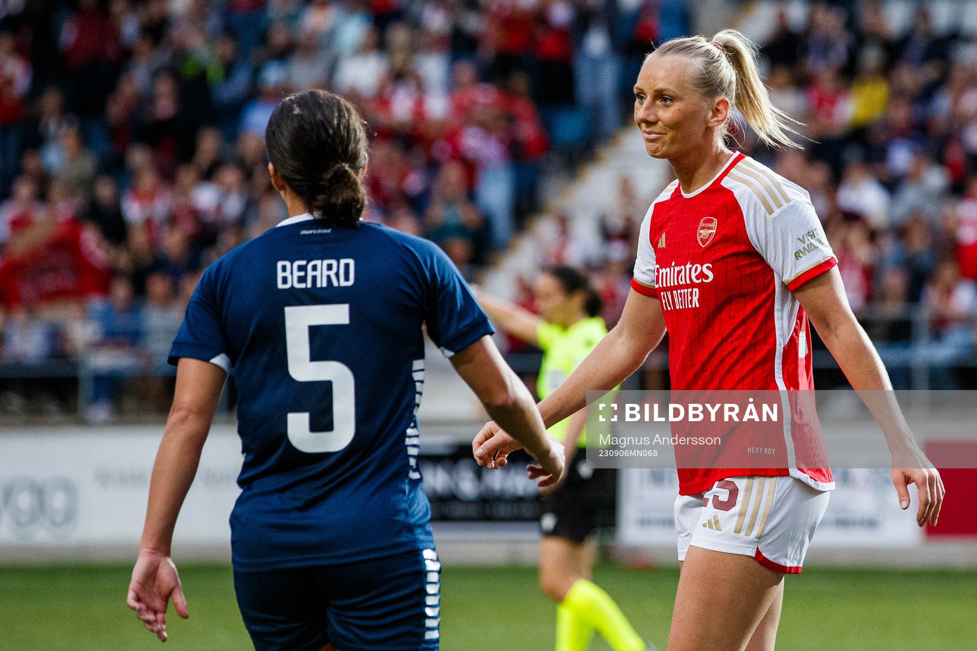 Arsenals Stina Blackstenius celebrates