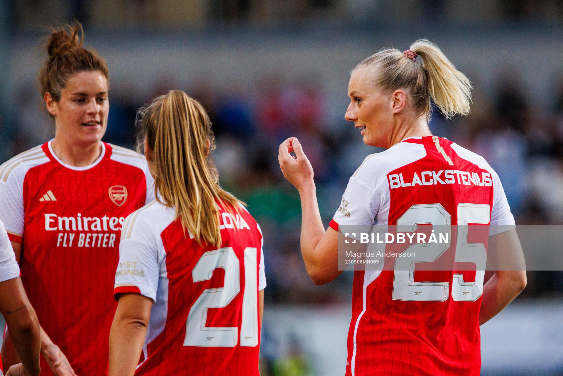 Arsenals Stina Blackstenius celebrates after scoring 0-3 during the UEFA Women’s Champions League round 1 semifinal match between Linköping and Arsenal on September 6, 2023 in Linköping.