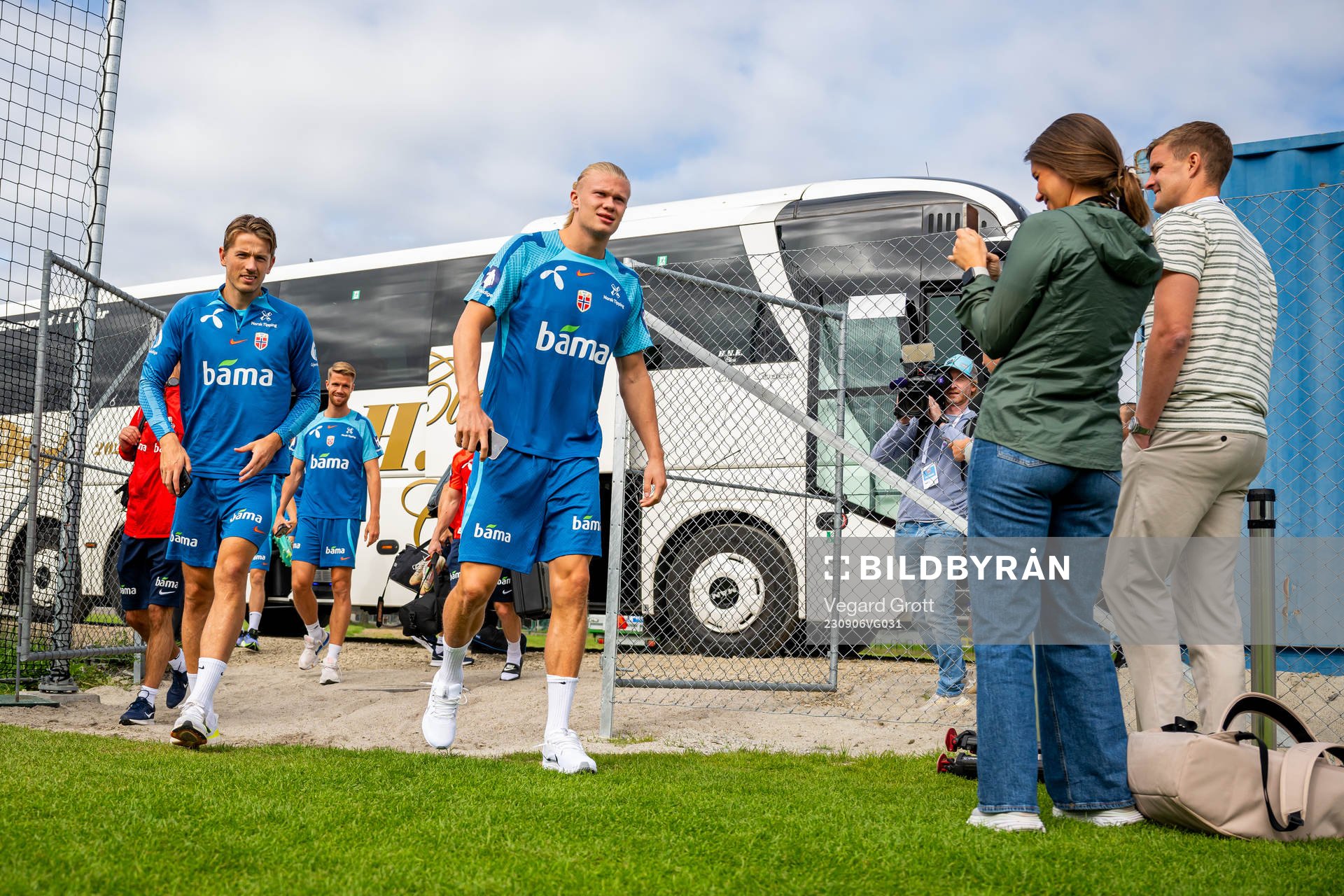 Sander Berge and Erling Braut Haaland of the Norwegian