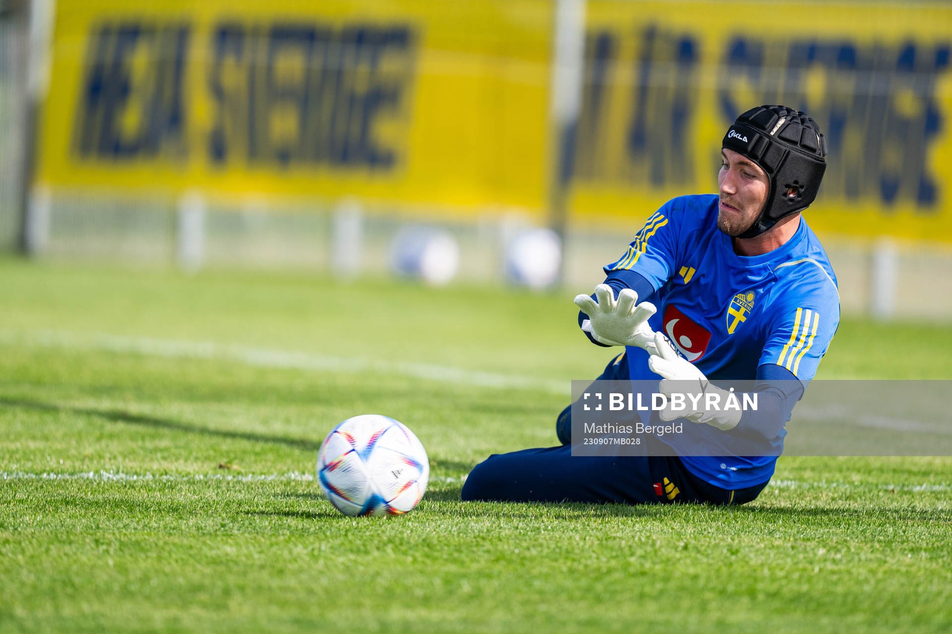 Goalkeeper Noel Törnqvist of the Swedish under-21 national