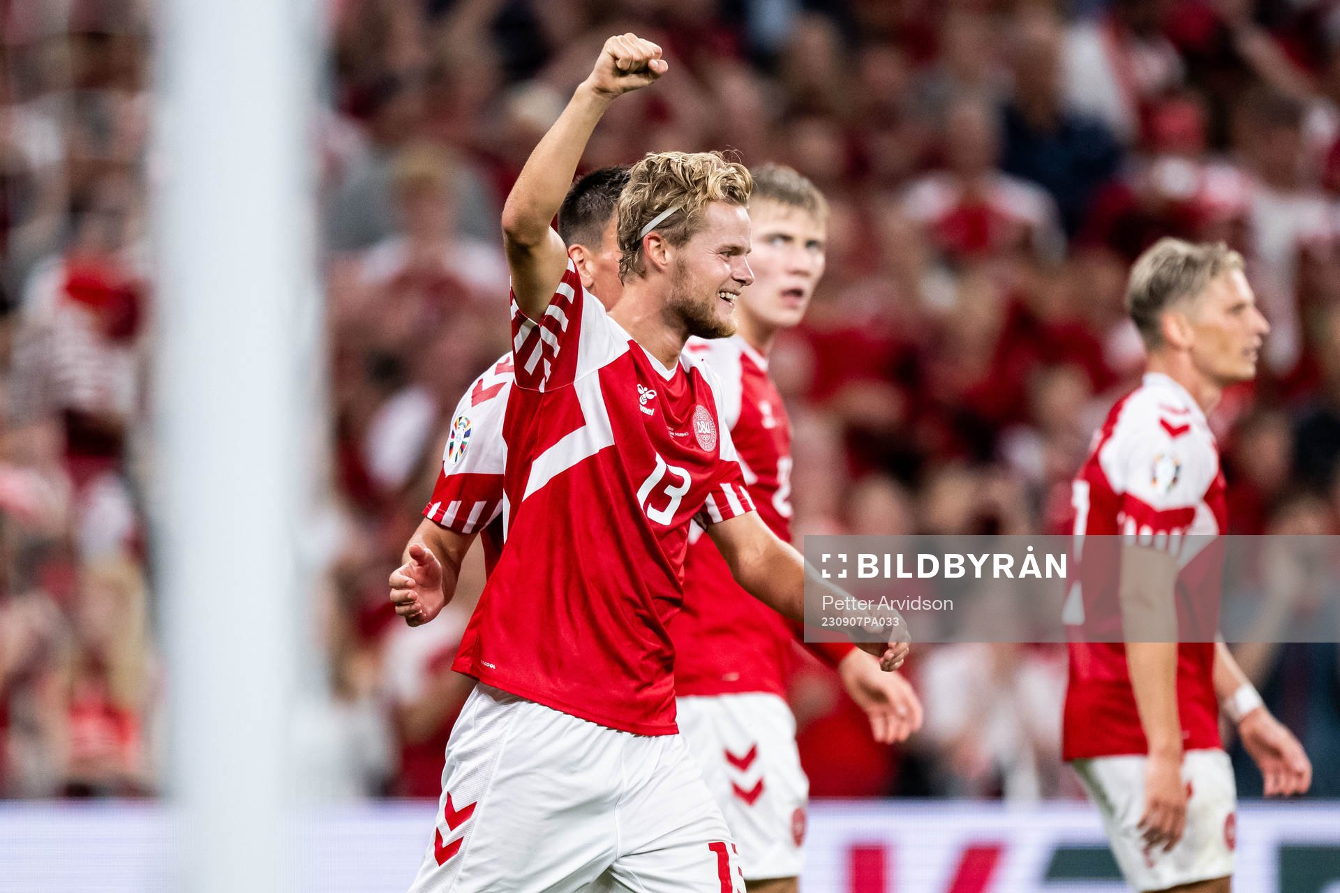 Morten Hjulmand of Denmark celebrates