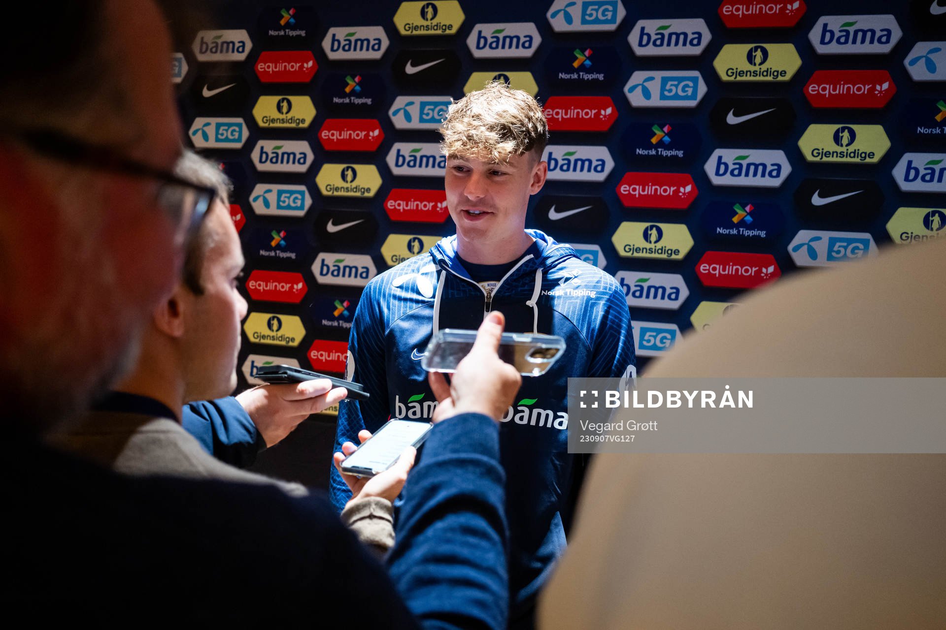 Jørgen Strand Larsen of Norway in mixed zone