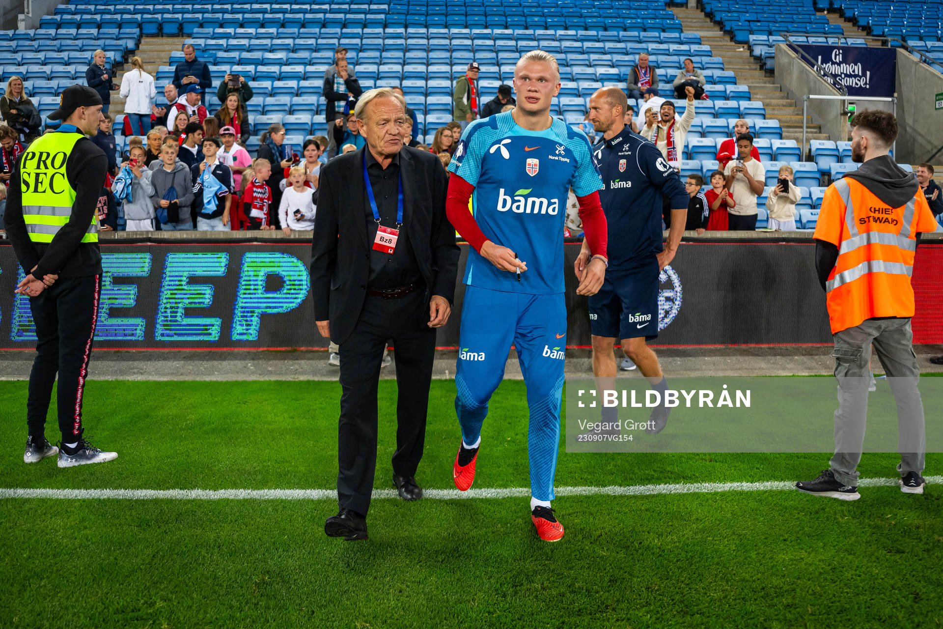 Geir Ellefsen, head of security, and Erling Braut Haaland