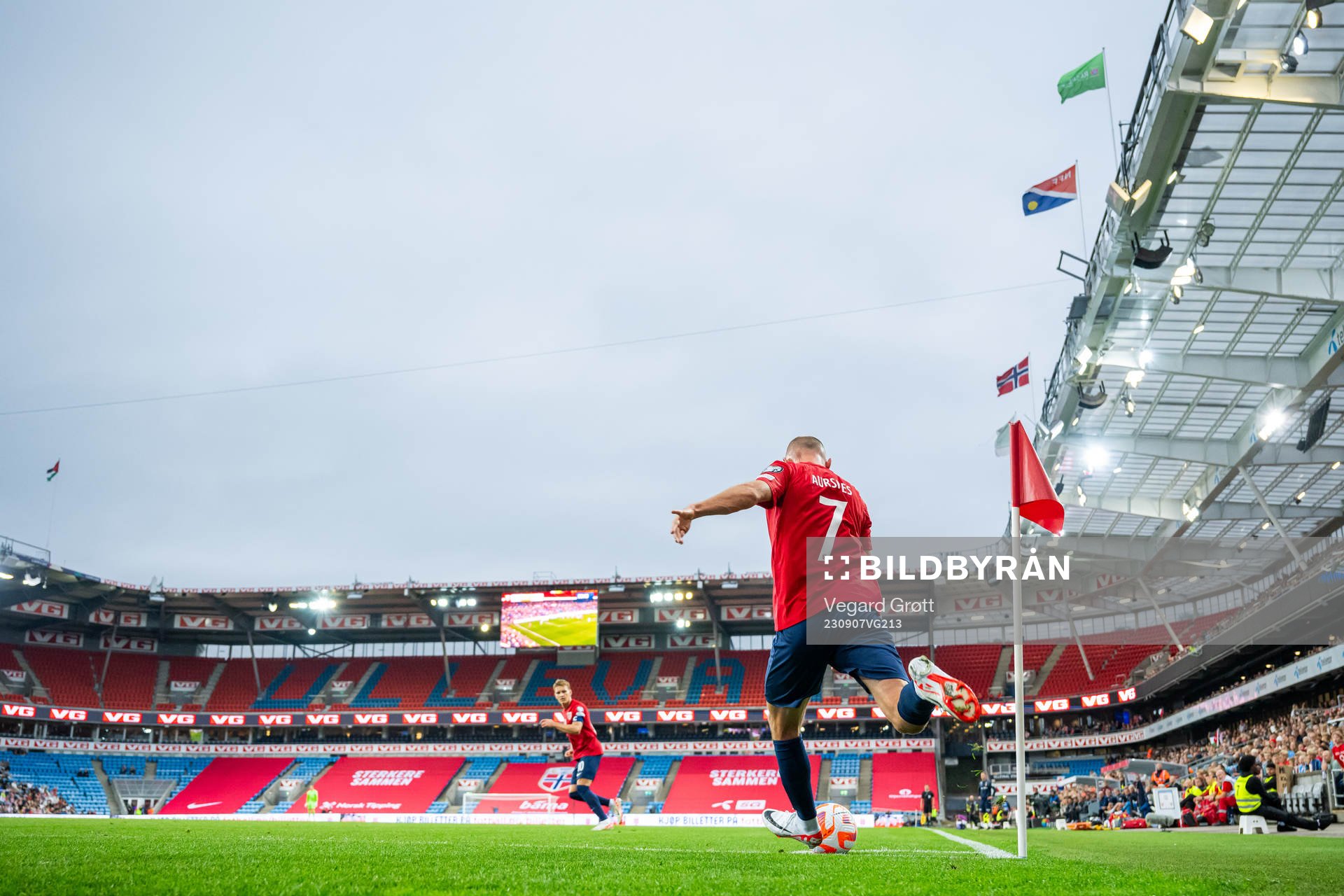 Fredrik Aursnes of Norway takes a corner kick