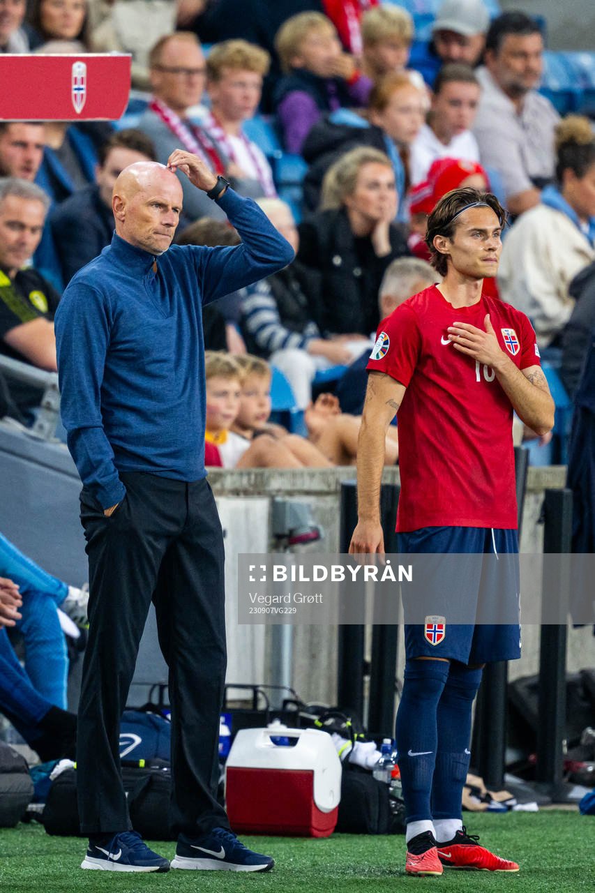 Ståle Solbakken, head coach of Norway, and Markus Solbakken
