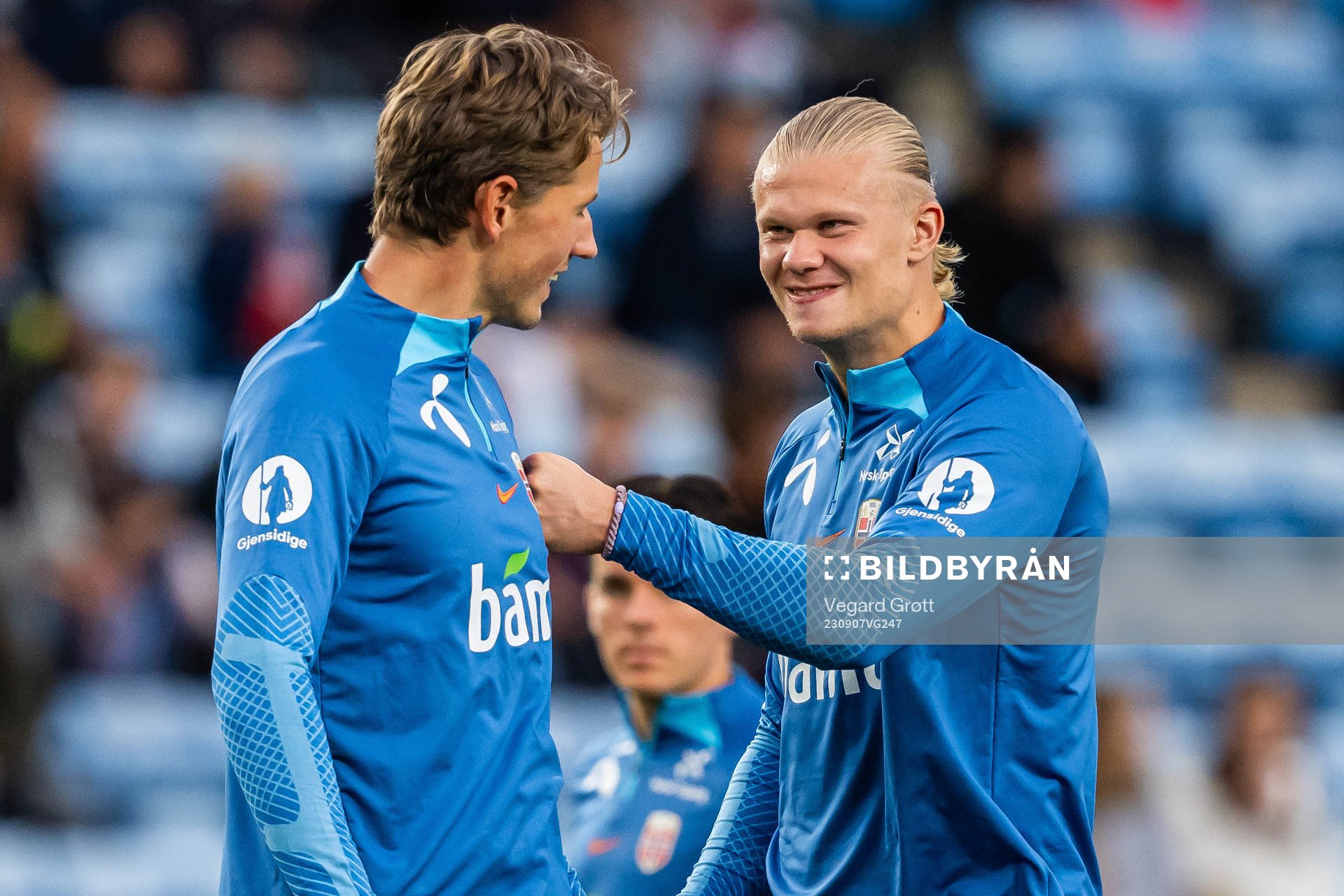 Sander Berge and Erling Braut Haaland of Norway