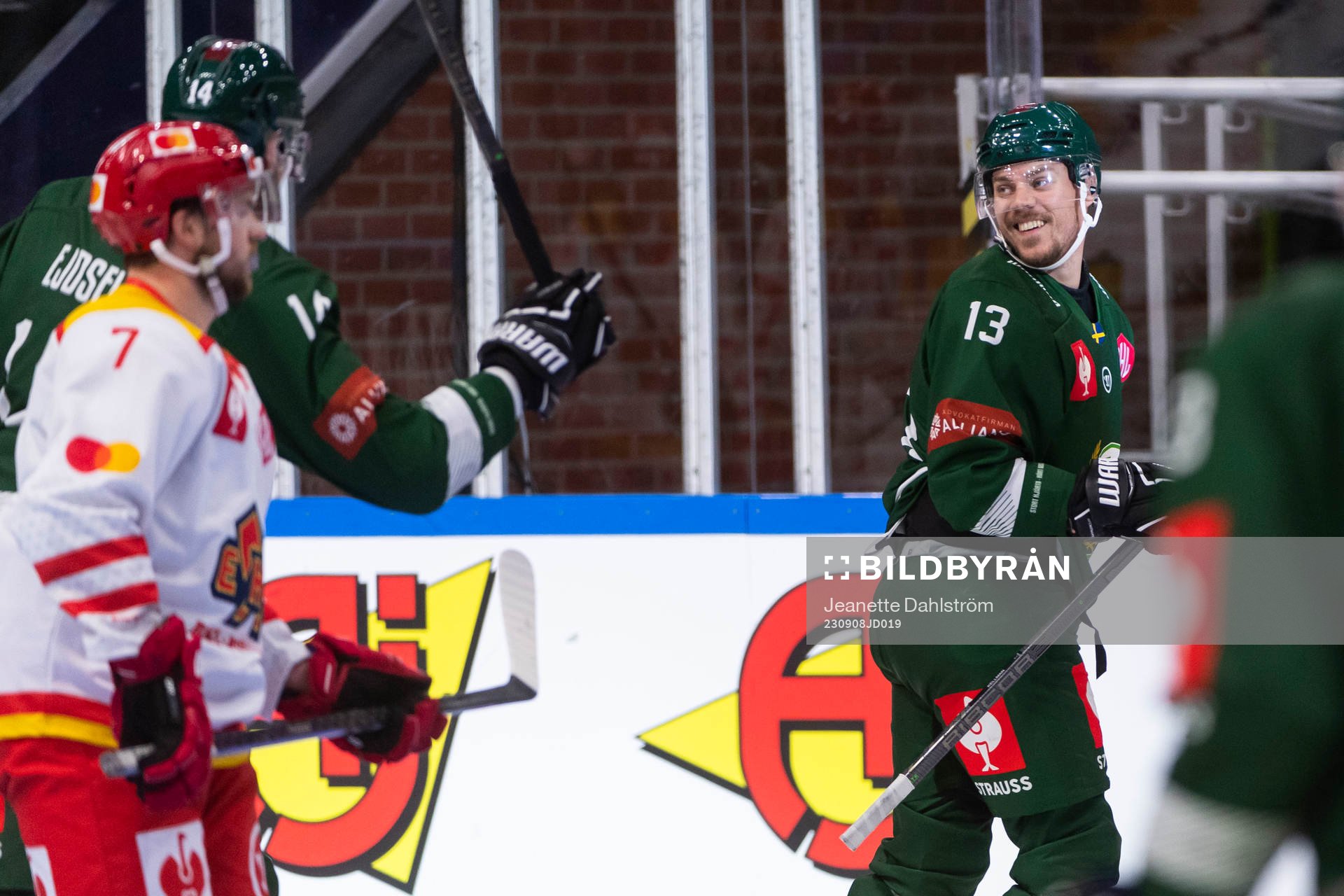 Joel Kellman of Färjestad celebrates