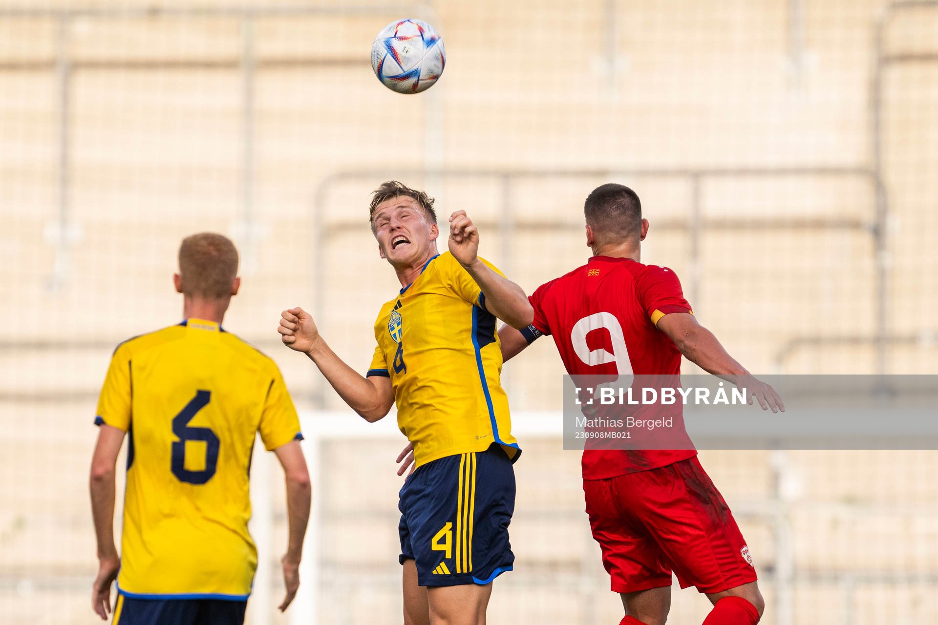 Casper Widell of Sweden and Mario Ilievski of North