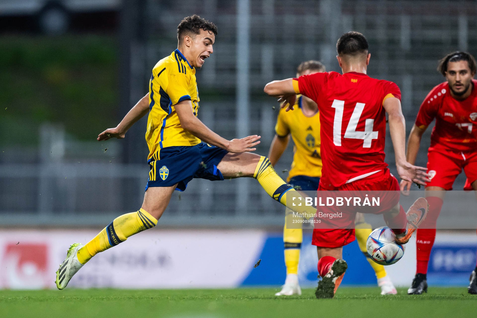 Yasin Ayari of Sweden