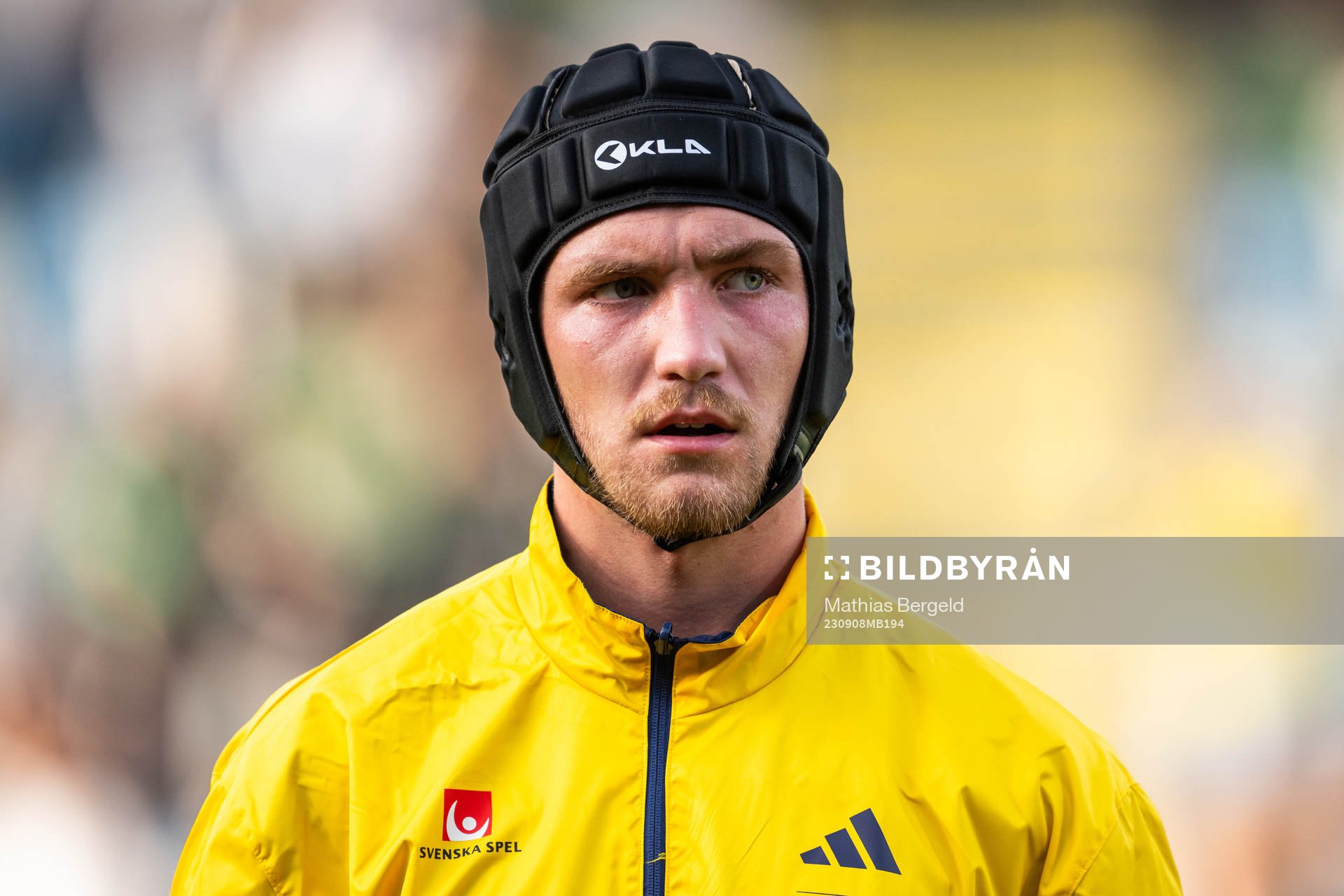 goalkeeper Noel Törnqvist of Sweden