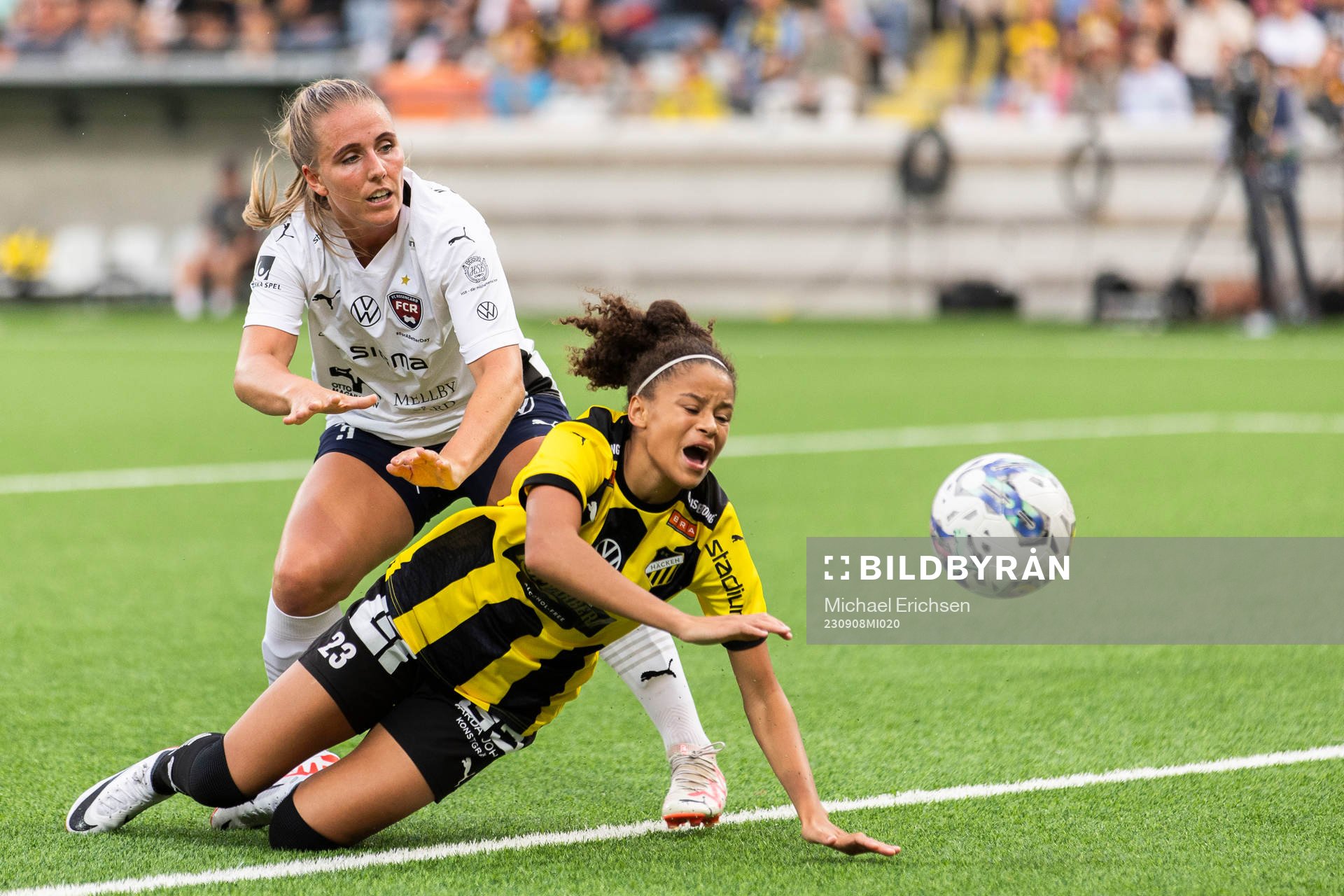 FC Rosengårds Gudrun Arnardottir och Häckens Felicia