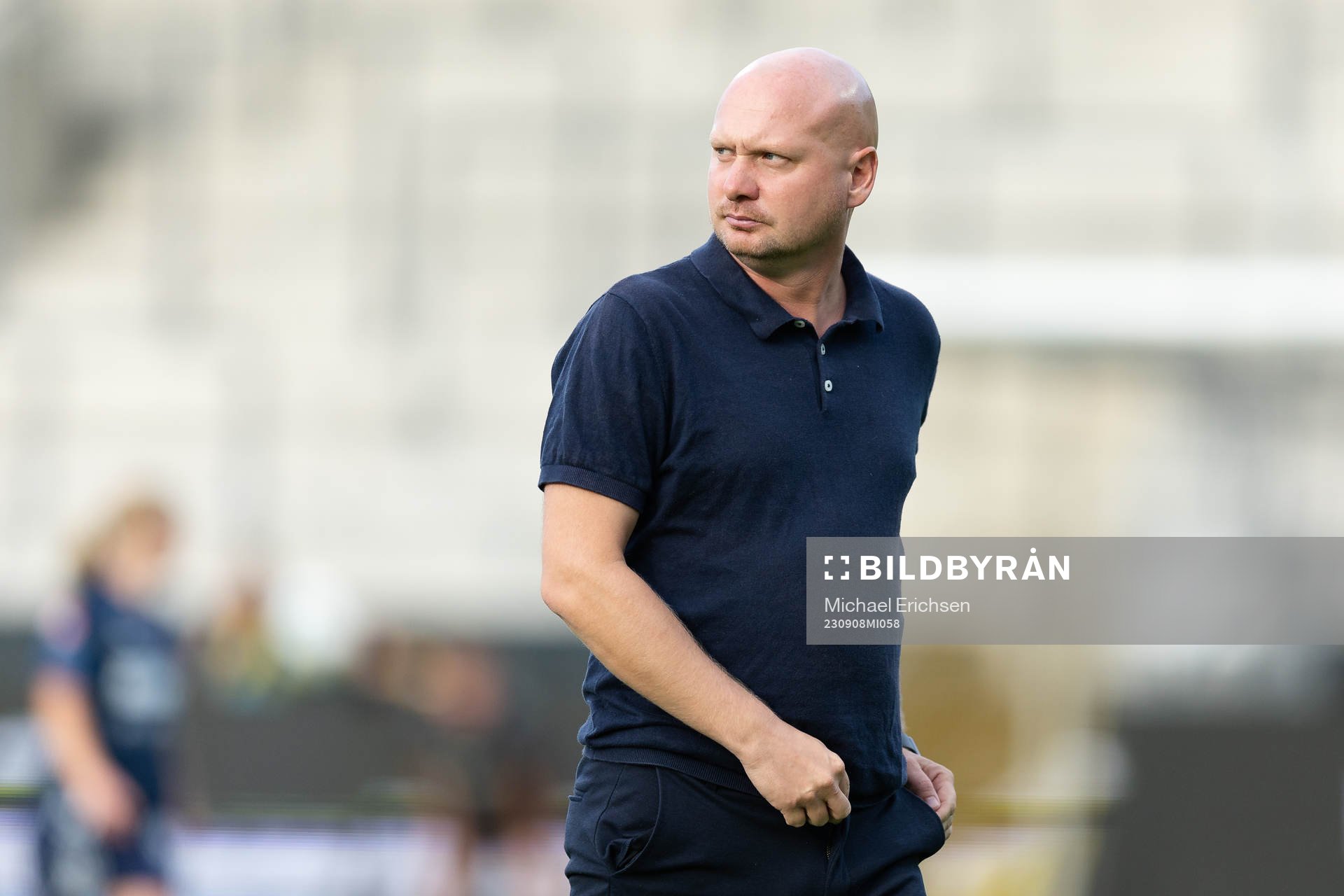FC Rosengårds assisterande tränare Joel Kjetselberg innan
