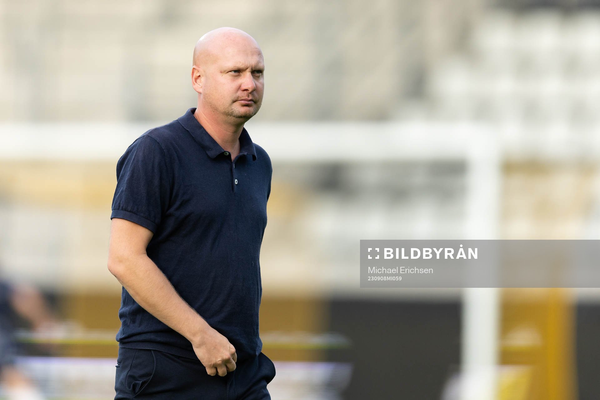 FC Rosengårds assisterande tränare Joel Kjetselberg innan