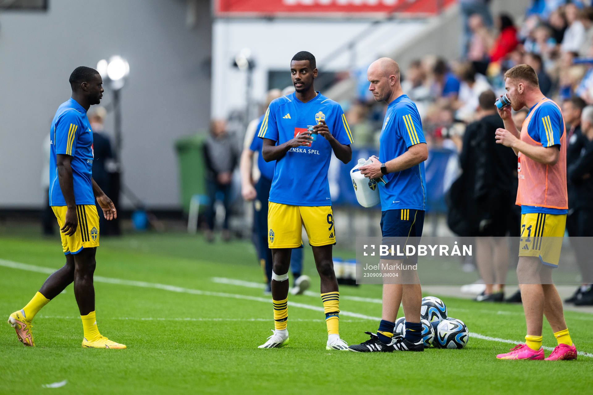 Ken Sema, Alexander Isak and Dejan Kulusevski of Sweden