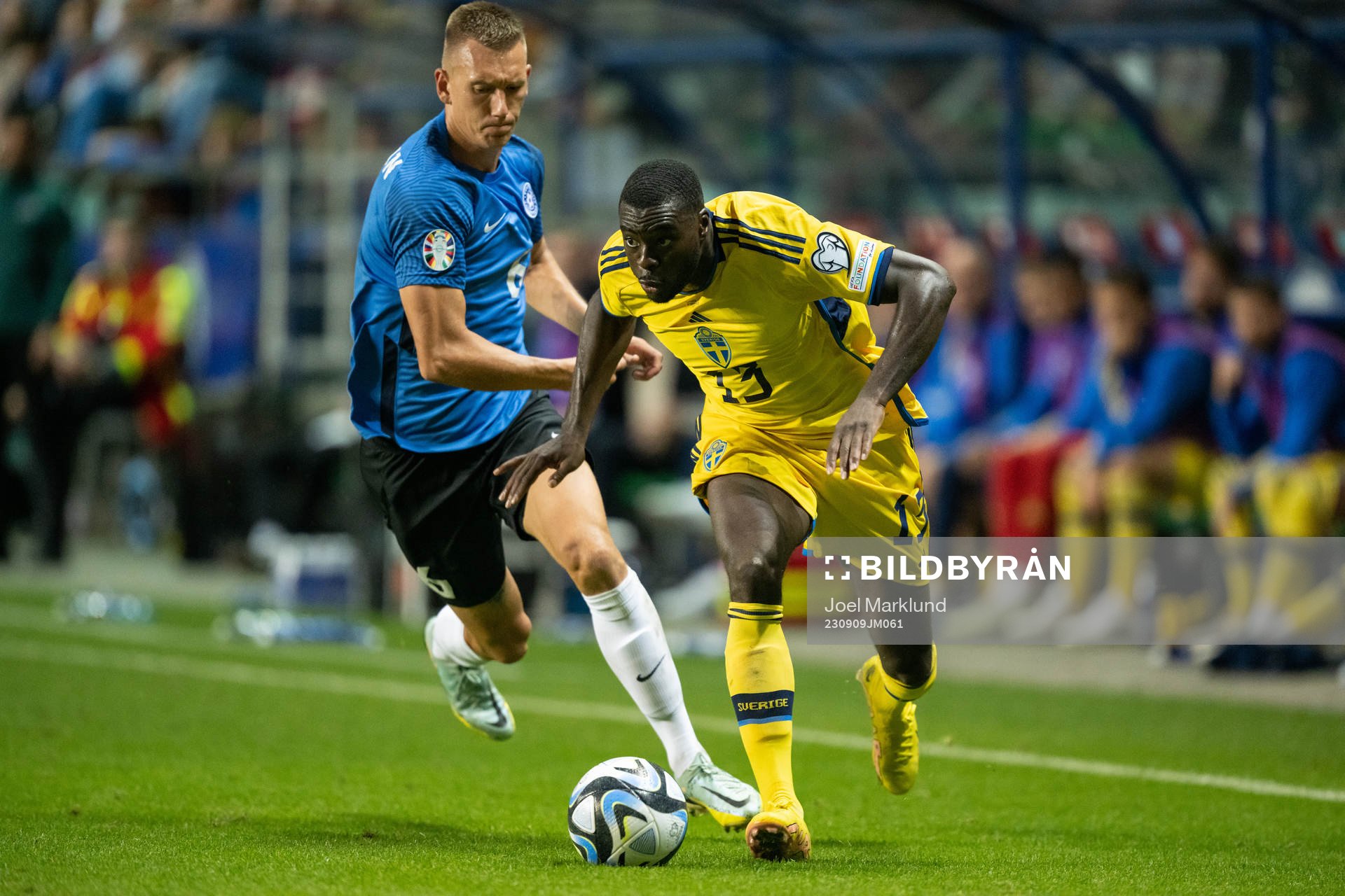 Rasmus Peetson of Estonia and Ken Sema of Sweden