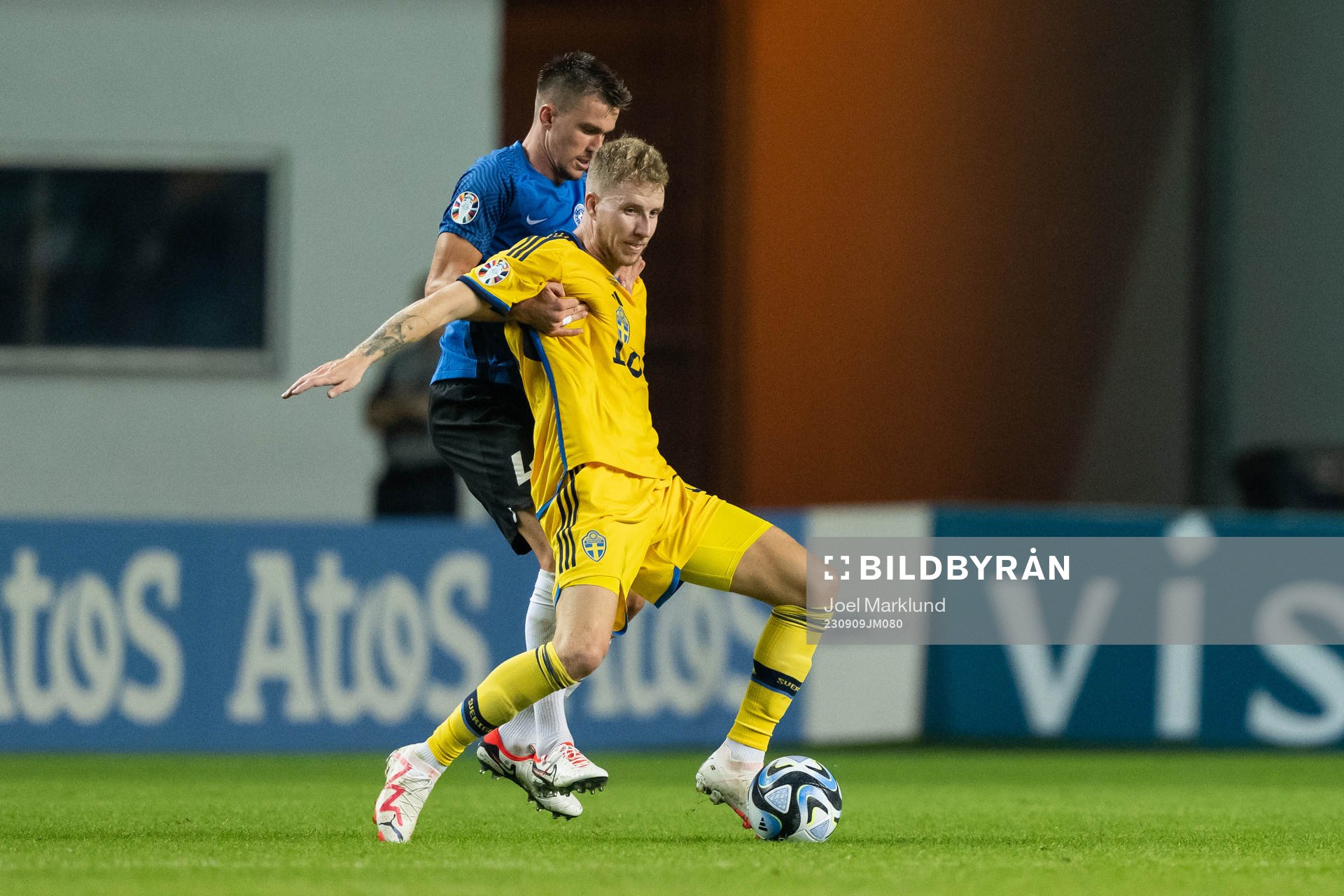 Mattias Käit of Estonia and Samuel Gustafson of Sweden