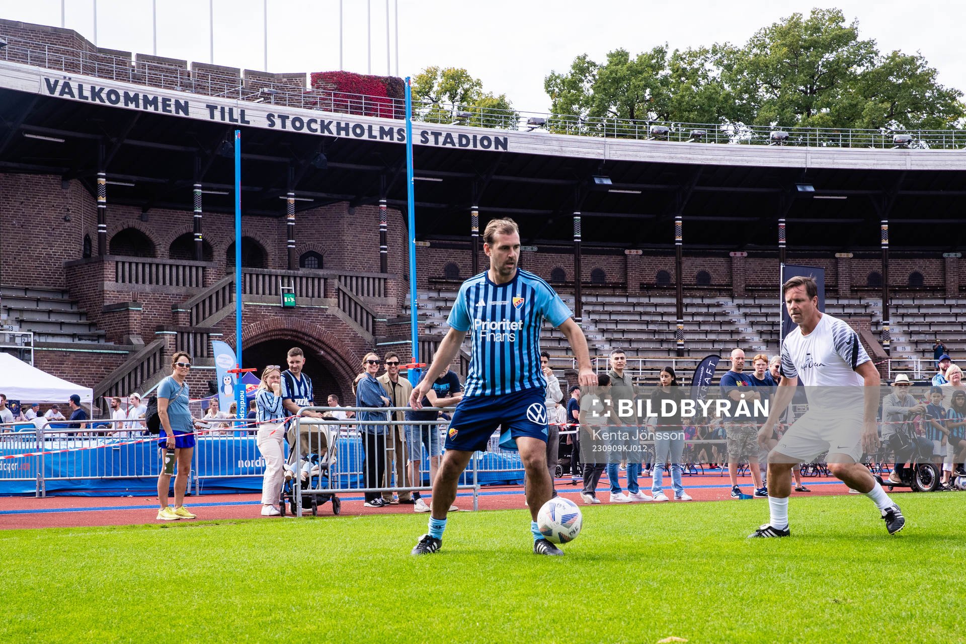 Djurgårdens Joel Riddez i en legendarmatch mellan