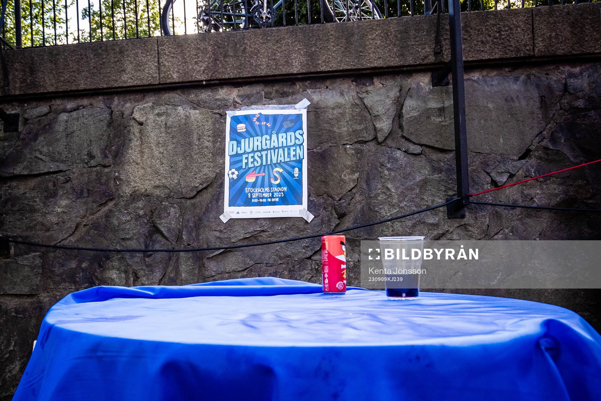 En affisch för Djurgårdsfestivalen 2023