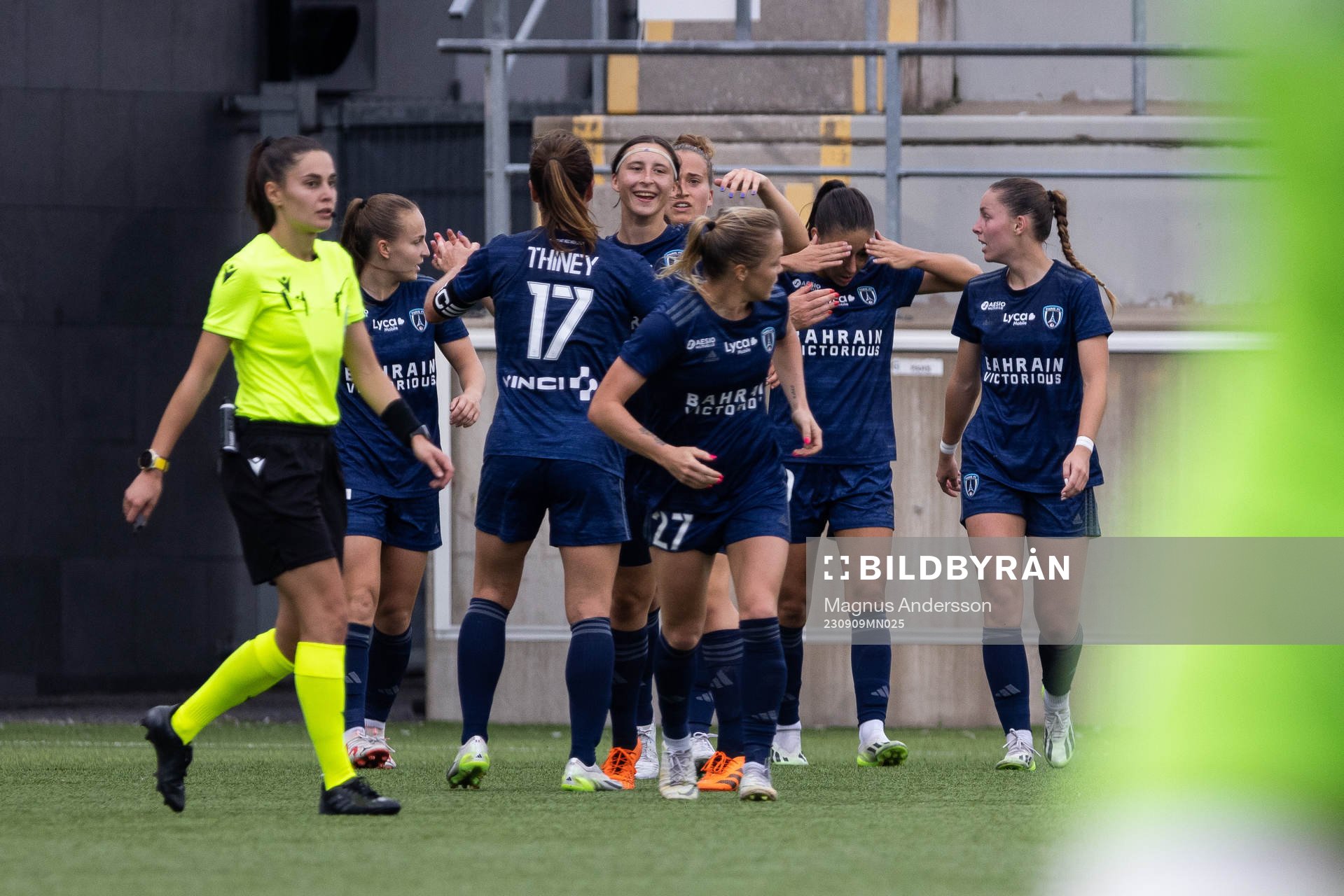 Mathilde Bourdieu of Paris FC celebrate with teammates