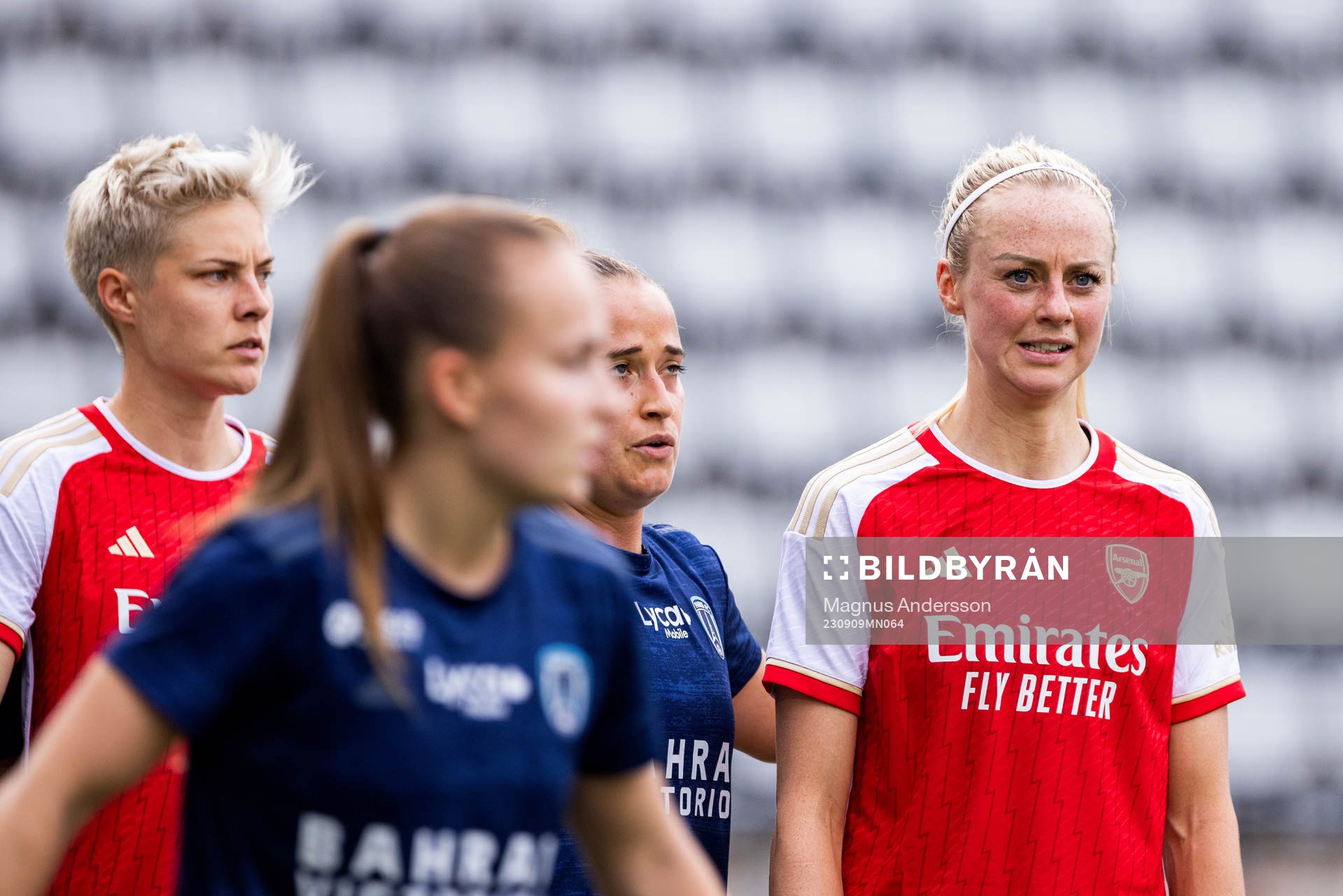 Lina Hurtig and Amanda Ilestedt of Arsenal