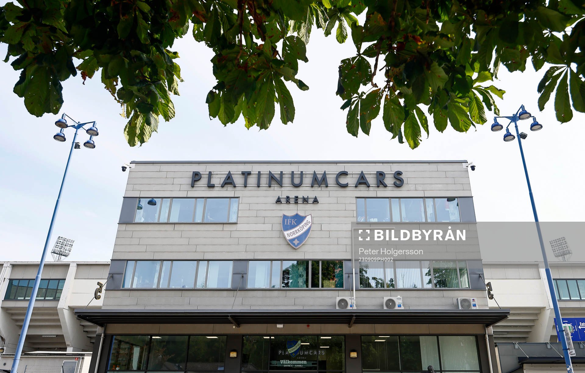 Platinumcars Arena