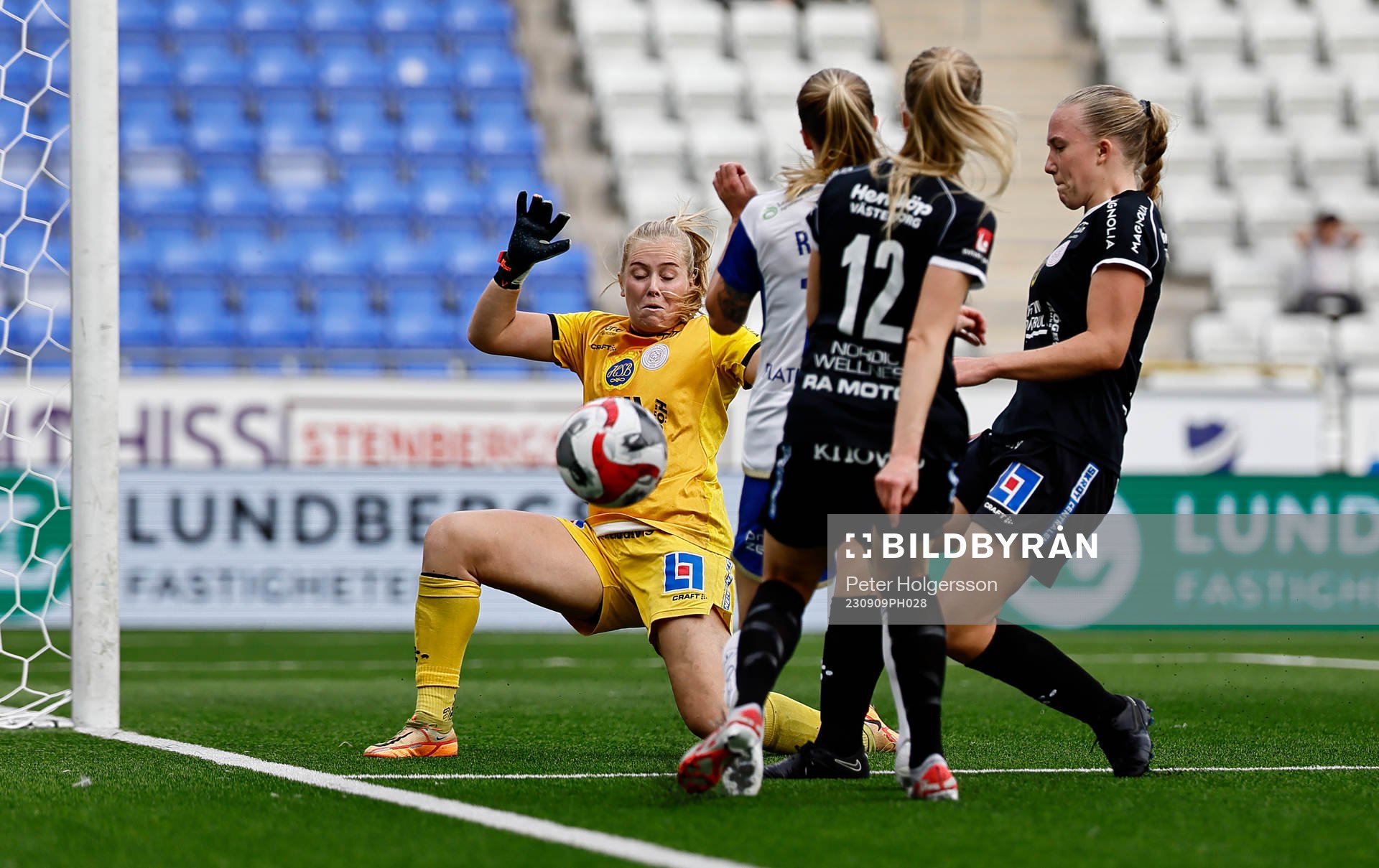IK Uppsalas målvakt Milla-Maj Majasaari