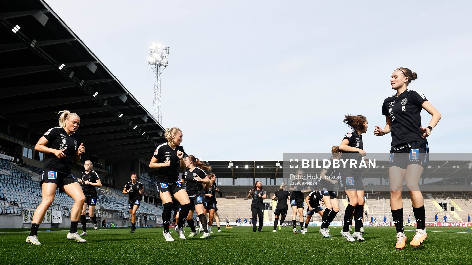 Uppsalas spelare värmer upp