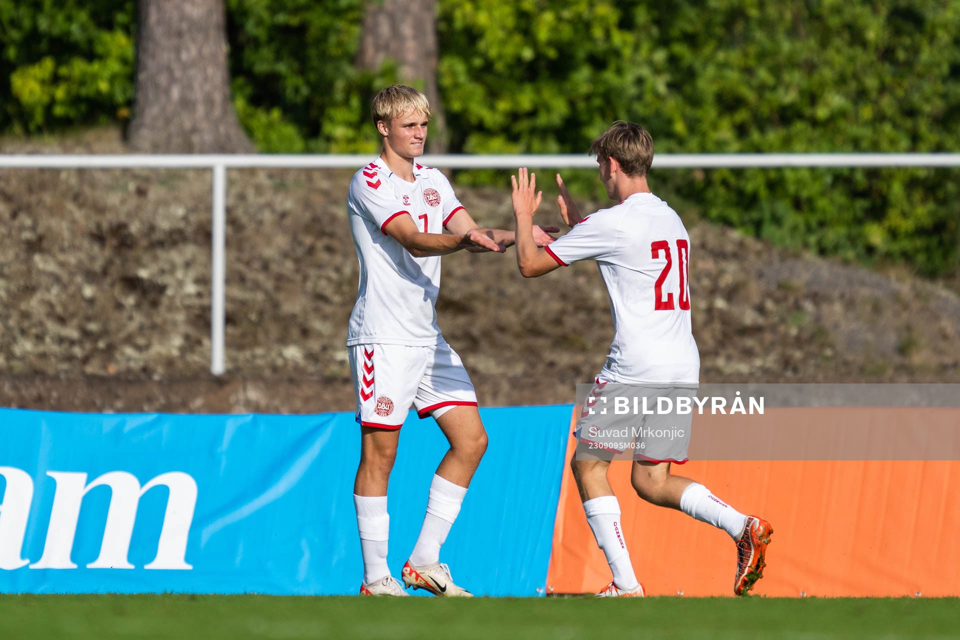 Victor Froholdt of Denmark celebrates