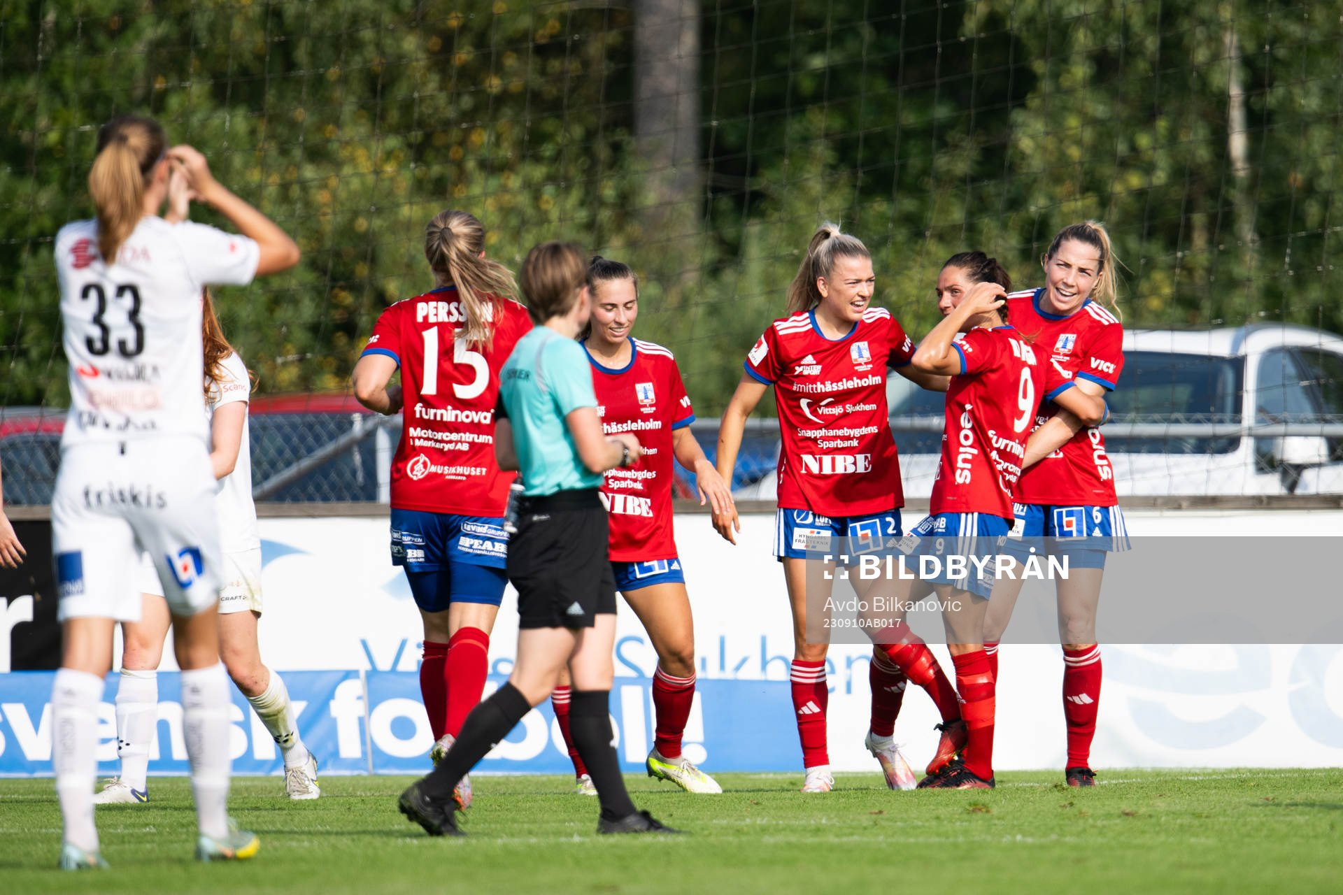 Vittsjös Charlotte Grant jublar