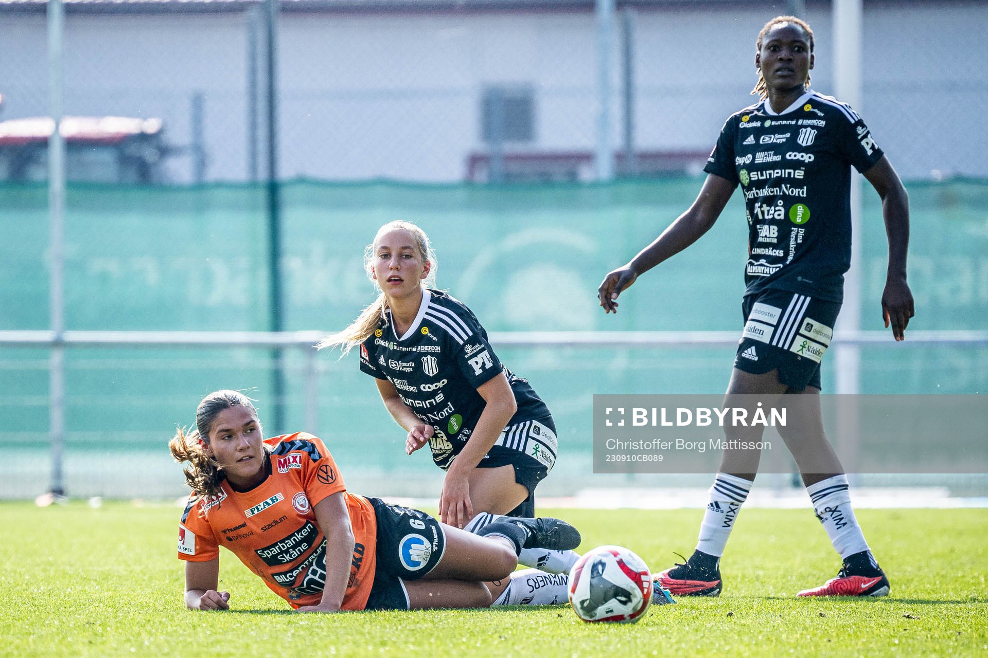 Kristianstads Carly Wickenheiser mot Piteås Sara Eriksson