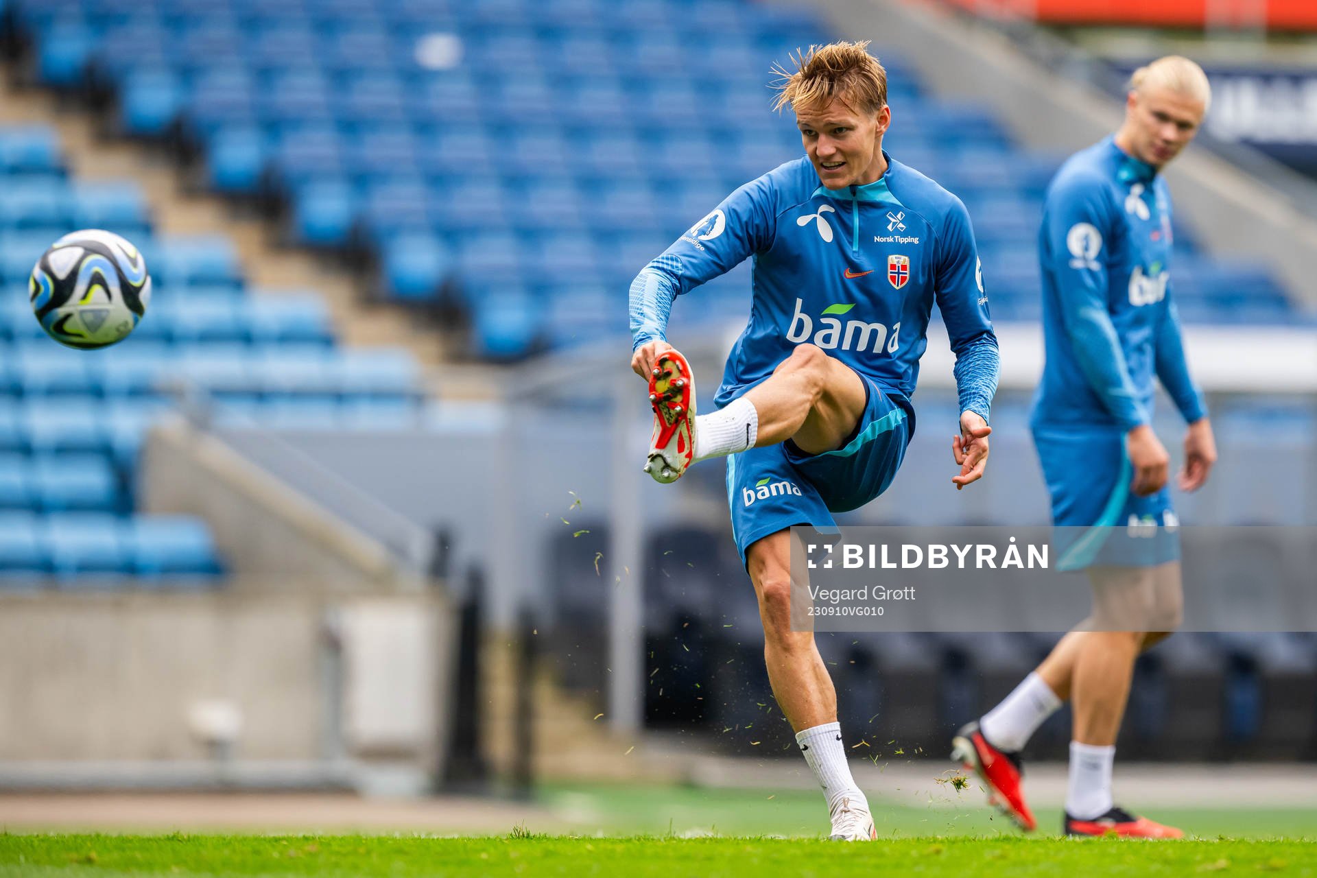 Martin Ødegaard and Erling Braut Haaland of the Norwegian