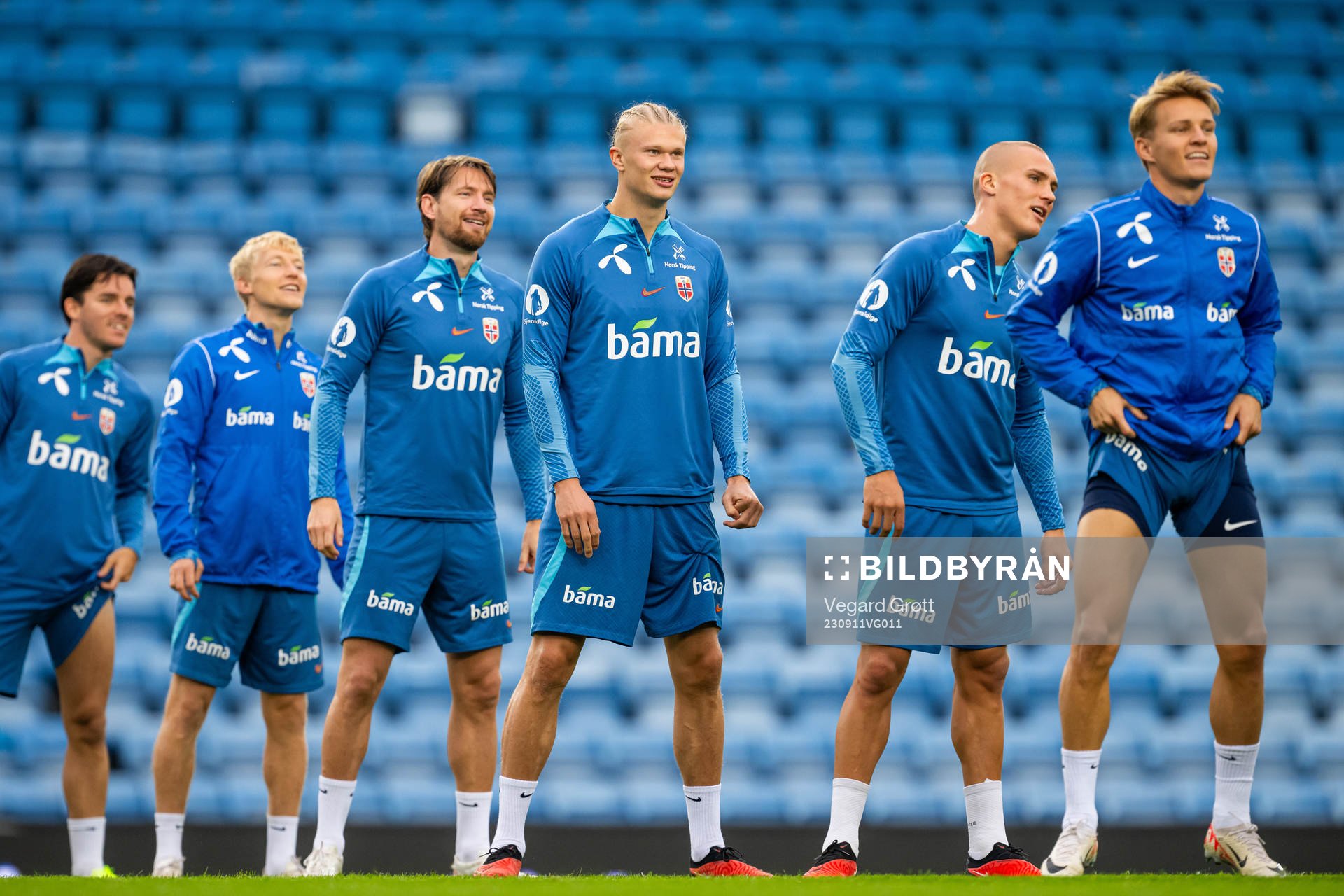 Hugo Vetlesen, Birger Meling, Stefan Strandberg, Erling Braut Haaland, Leo Skiri Østigård and Martin Ødegaard of the Norwegian national football team during a training session on September 11, 2023 in Oslo.