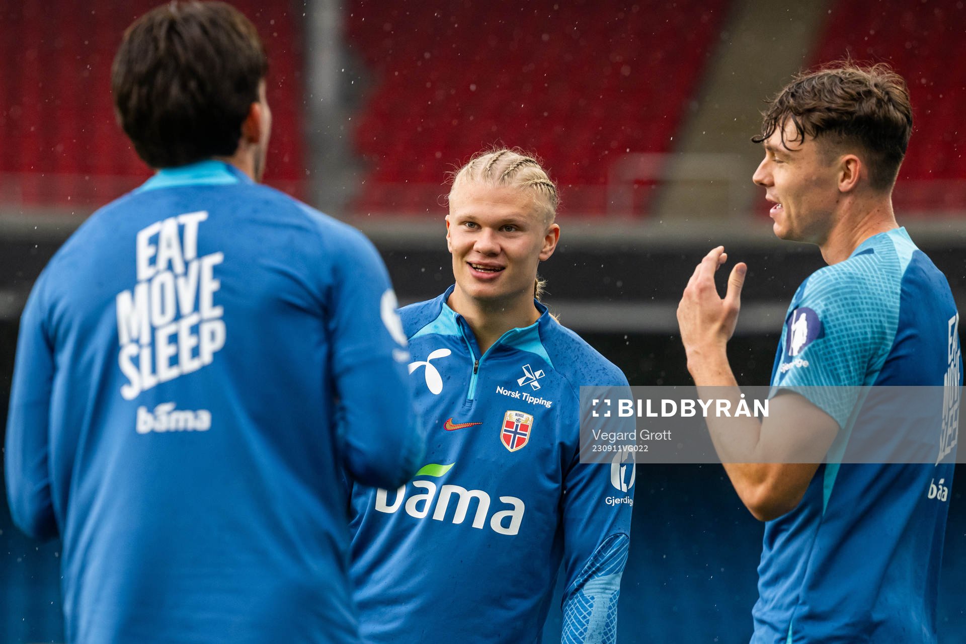 Erling Braut Haaland and Jørgen Strand Larsen of the