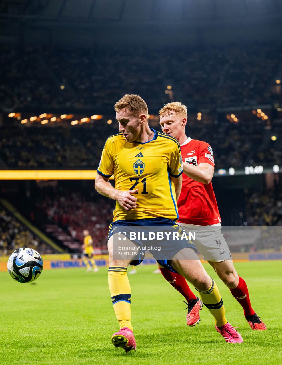 Dejan Kulusevski of Sweden and Nicolas Seiwald of Austria