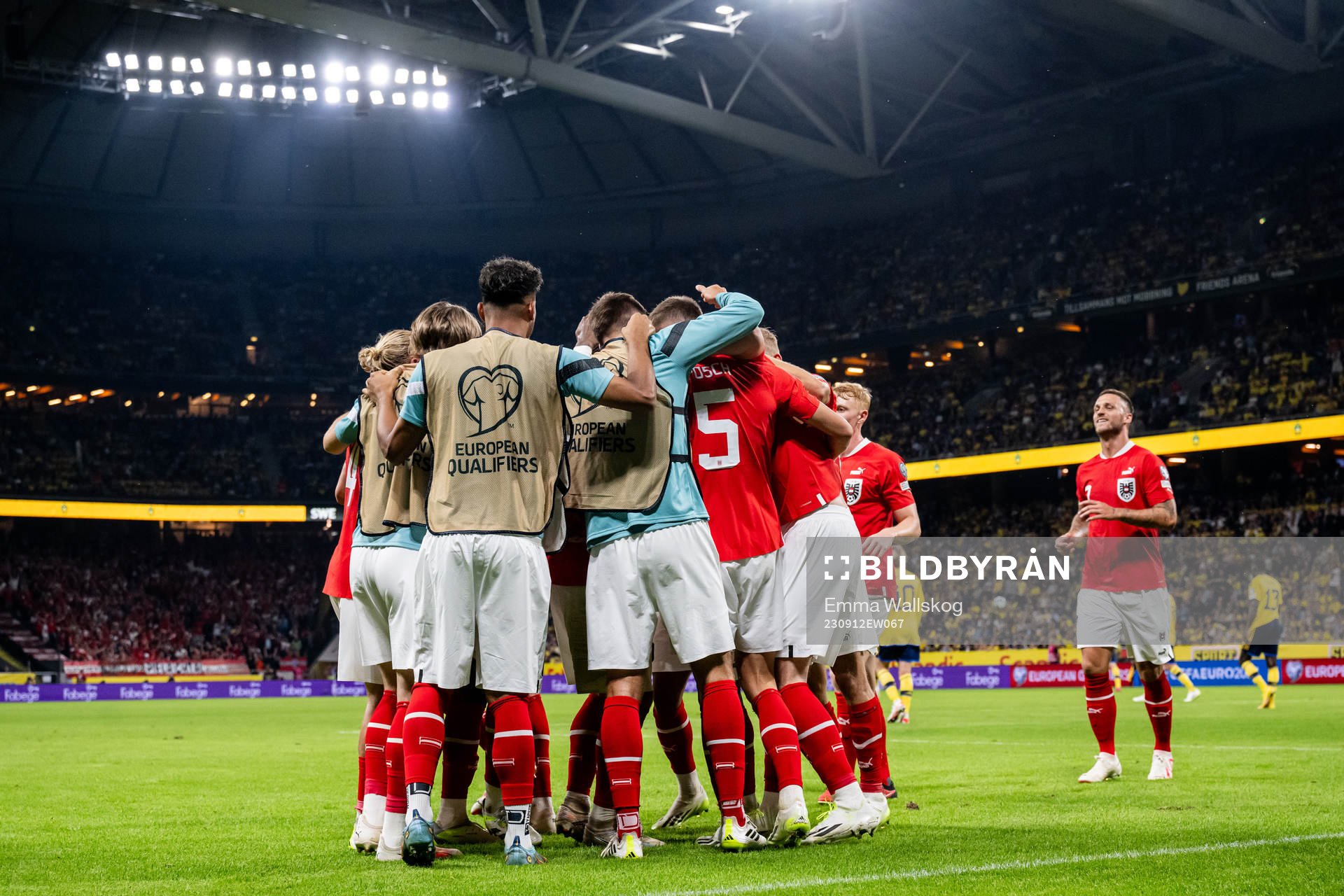 Michael Gregoritsch of Austria celebrates with teammates