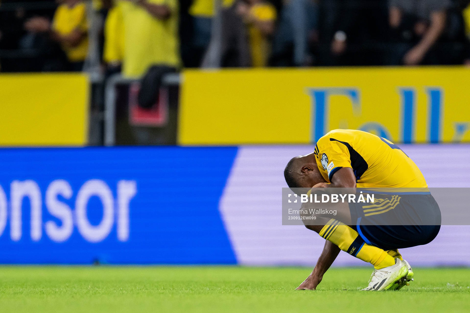 Isak Hien of Sweden looks dejected