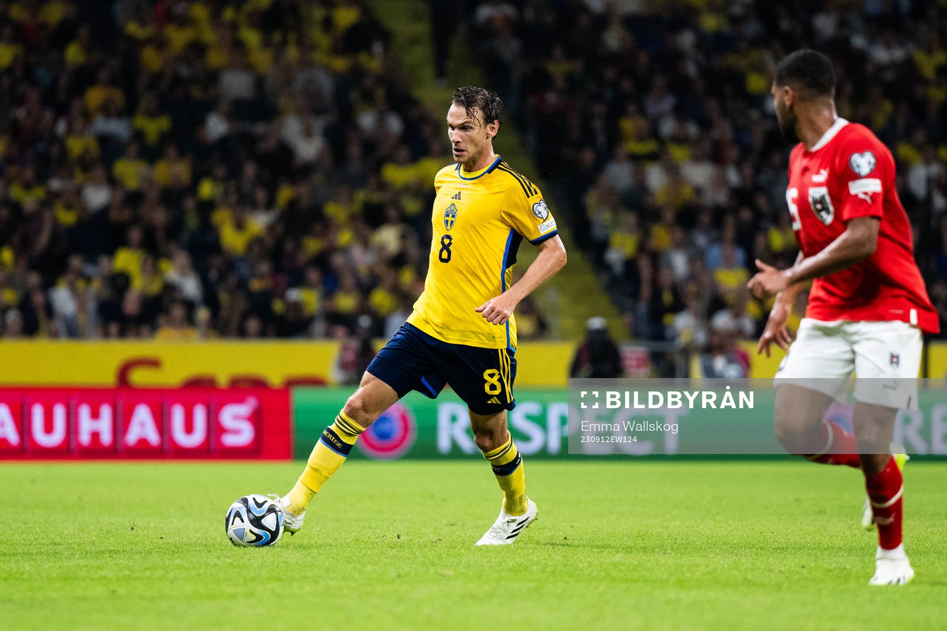 Albin Ekdal of Sweden