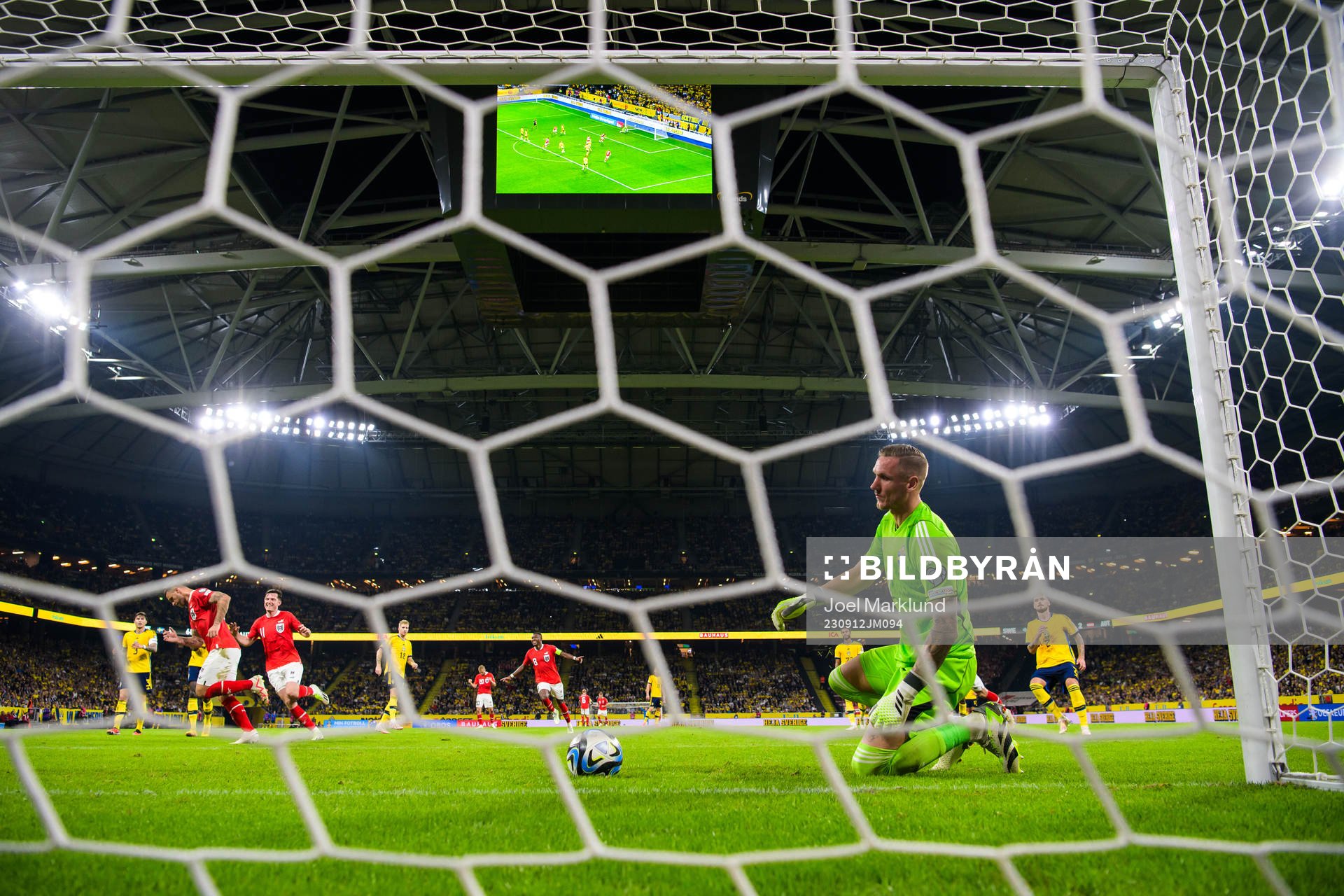 Goalkeeper Robin Olsen of Sweden looks dejected